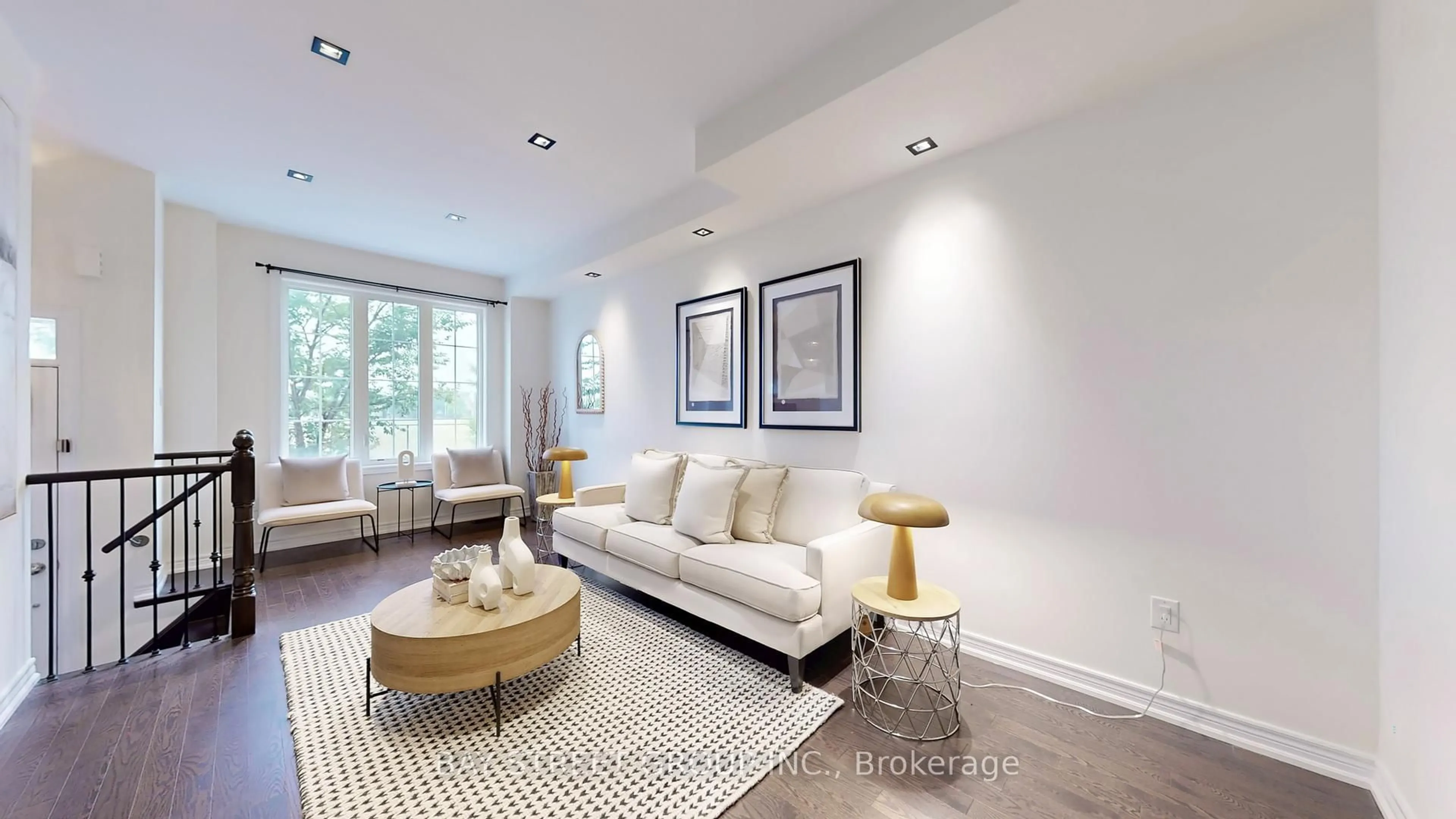 Living room with furniture, unknown for 46 Harvest Field Rd, Markham Ontario L6B 1N4