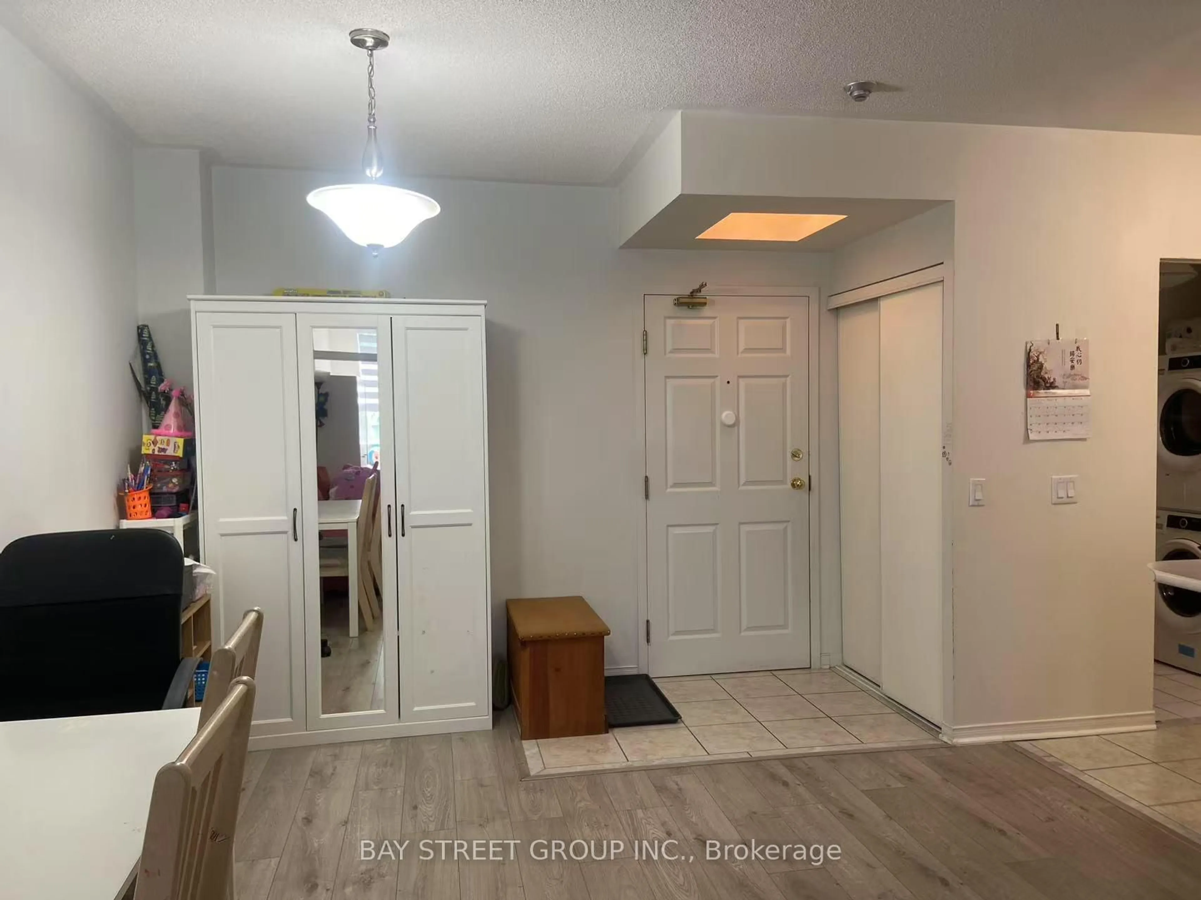 Unknown for 7378 Yonge St #212, Vaughan Ontario L4J 8J1
