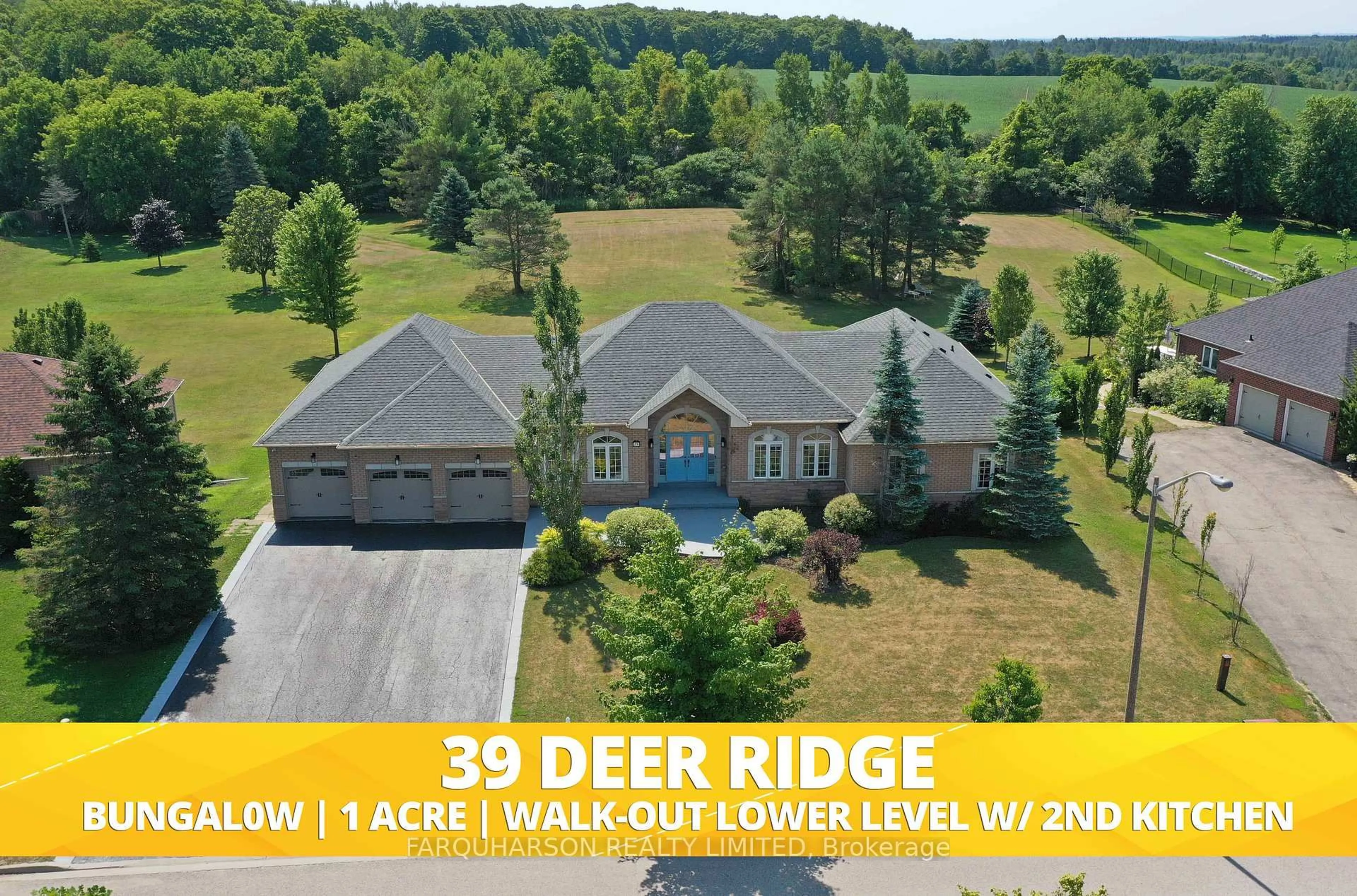 A pic from outside/outdoor area/front of a property/back of a property/a pic from drone, water/lake/river/ocean view for 39 Deer Ridge Rd, Uxbridge Ontario L0C 1A0