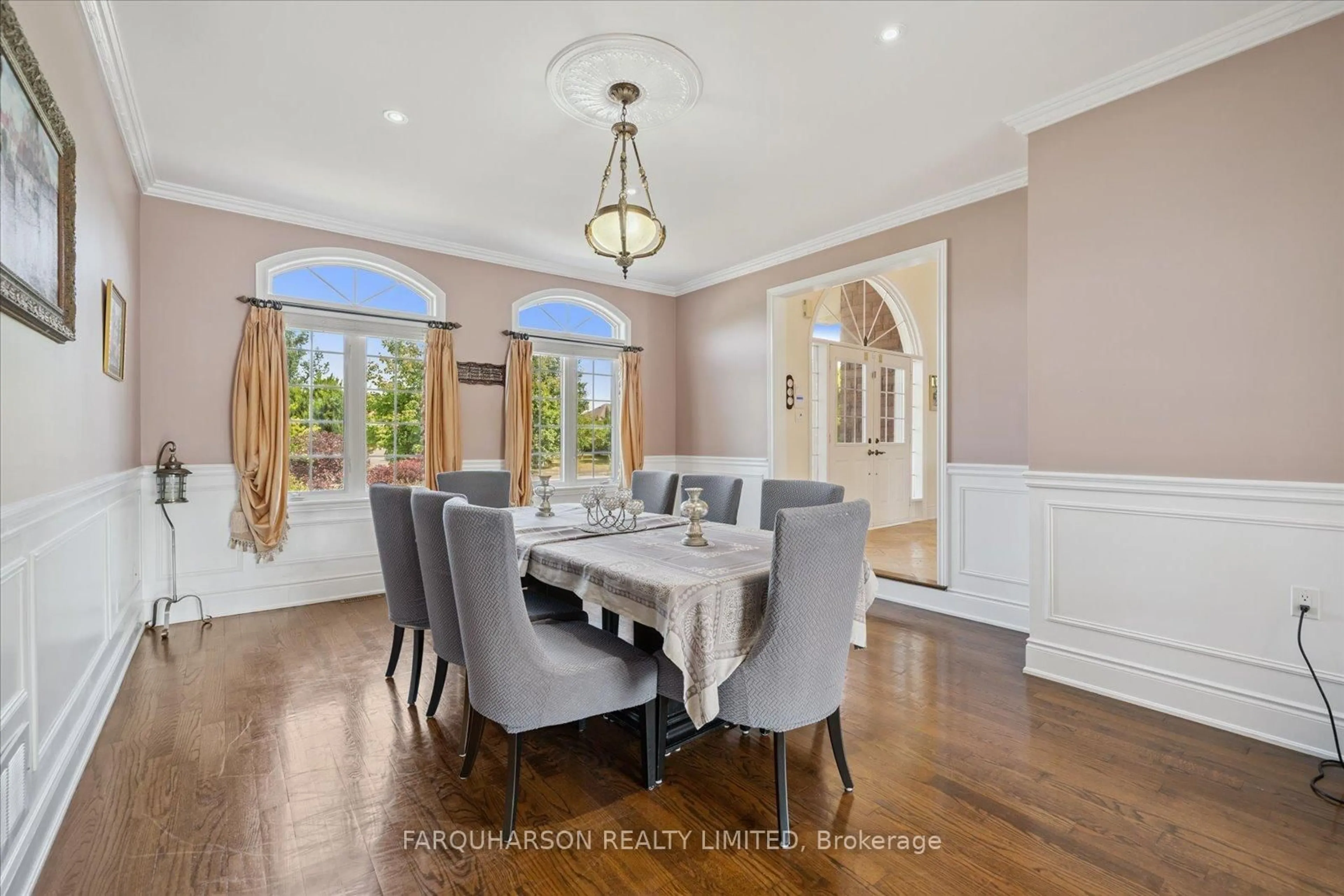 Dining room, unknown for 39 Deer Ridge Rd, Uxbridge Ontario L0C 1A0