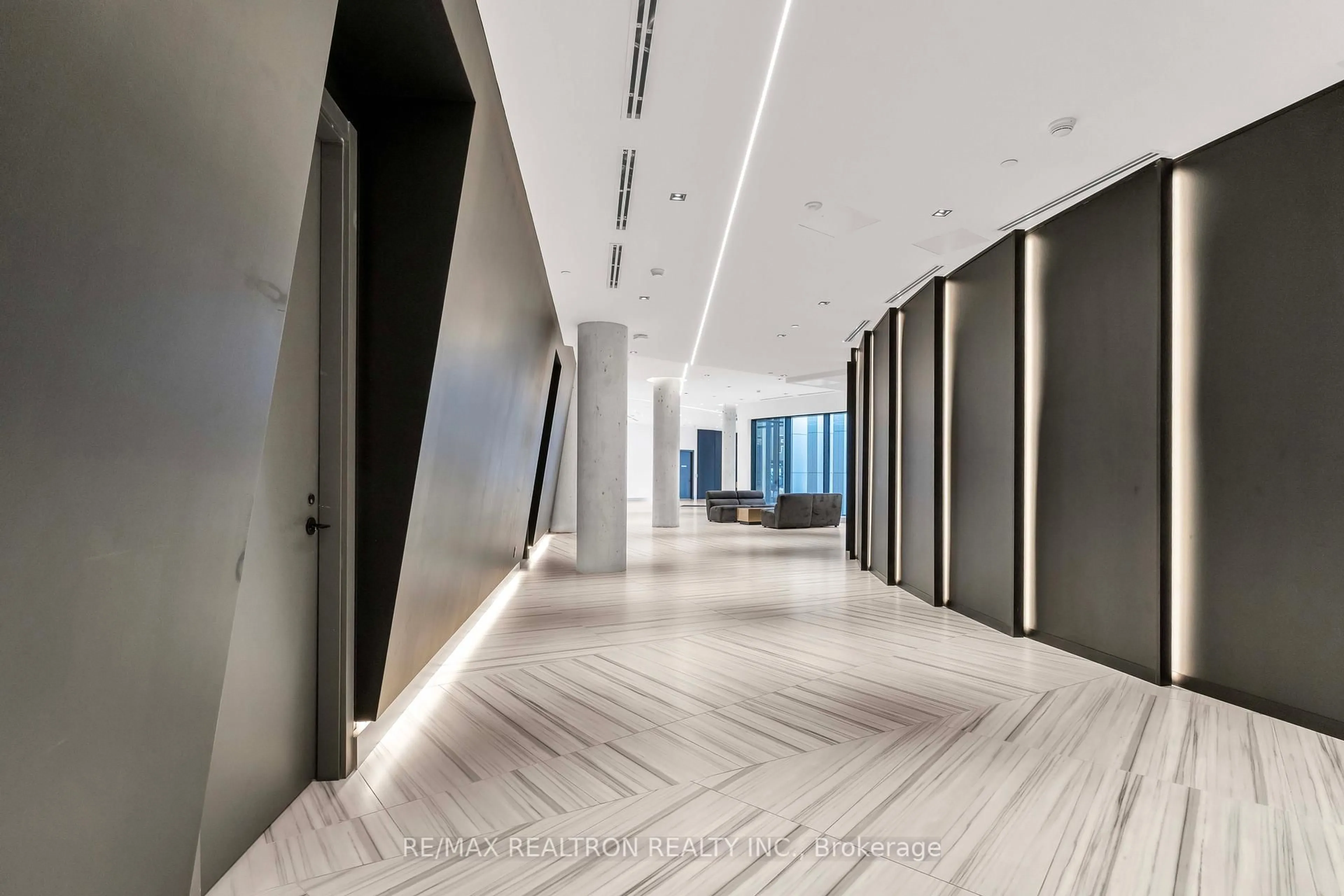 Indoor foyer for 18 water walk Dr #3903, Markham Ontario L3R 6L5
