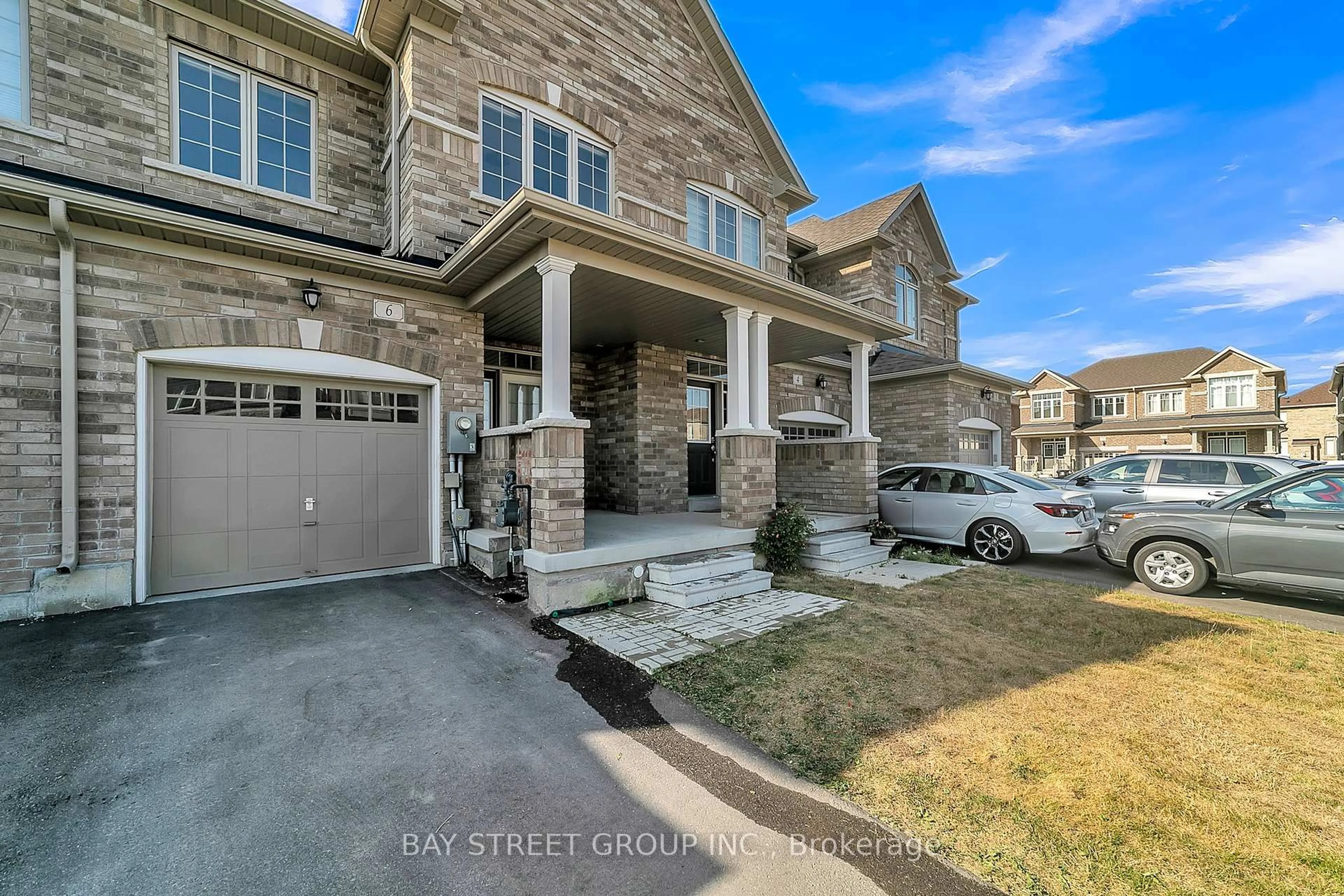 Home with brick exterior material, street for 6 Westlake Cres, Bradford West Gwillimbury Ontario L3Z 4K3