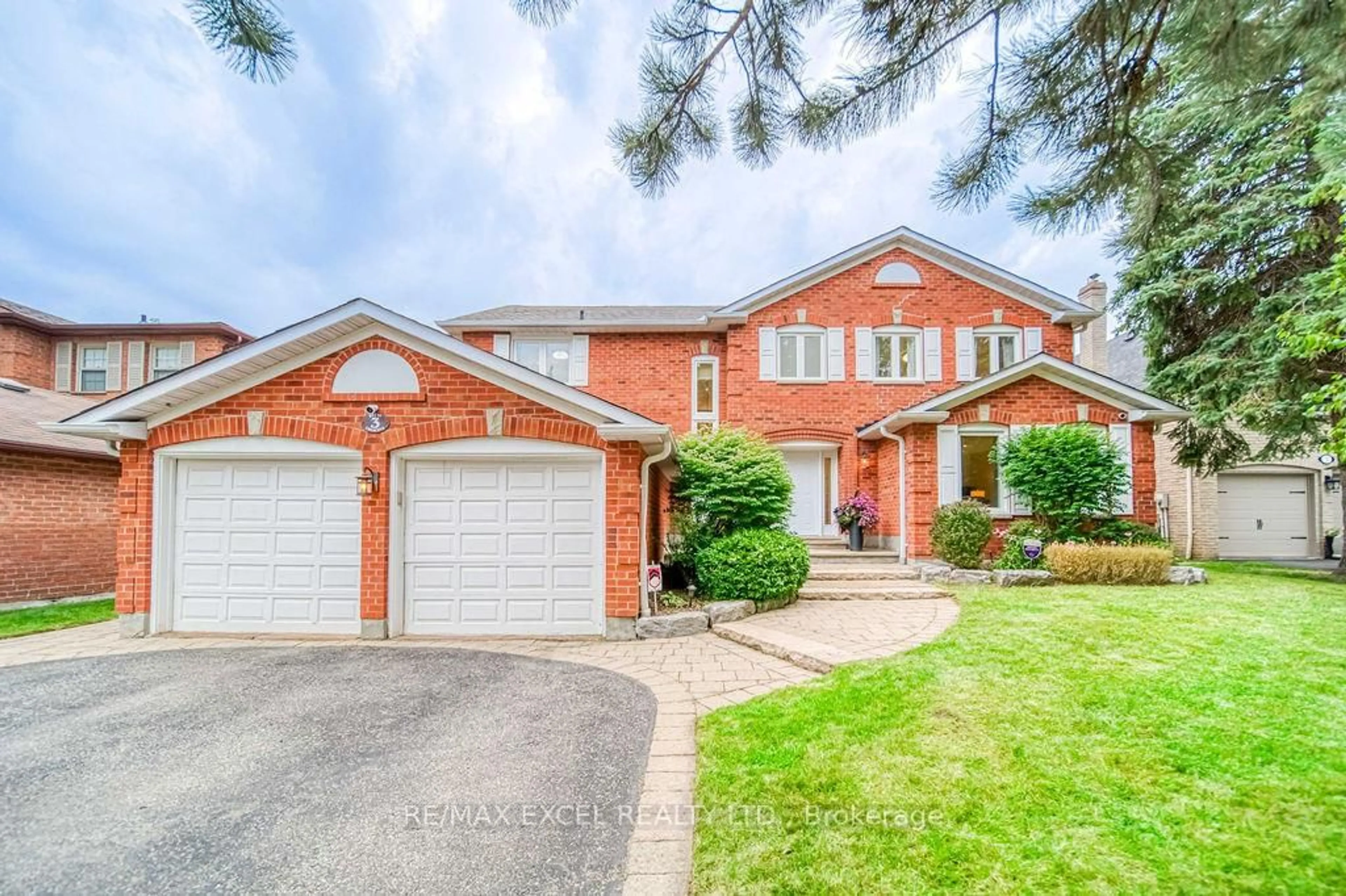 Home with brick exterior material, street for 3 Delhi Cres, Markham Ontario L3R 4J4