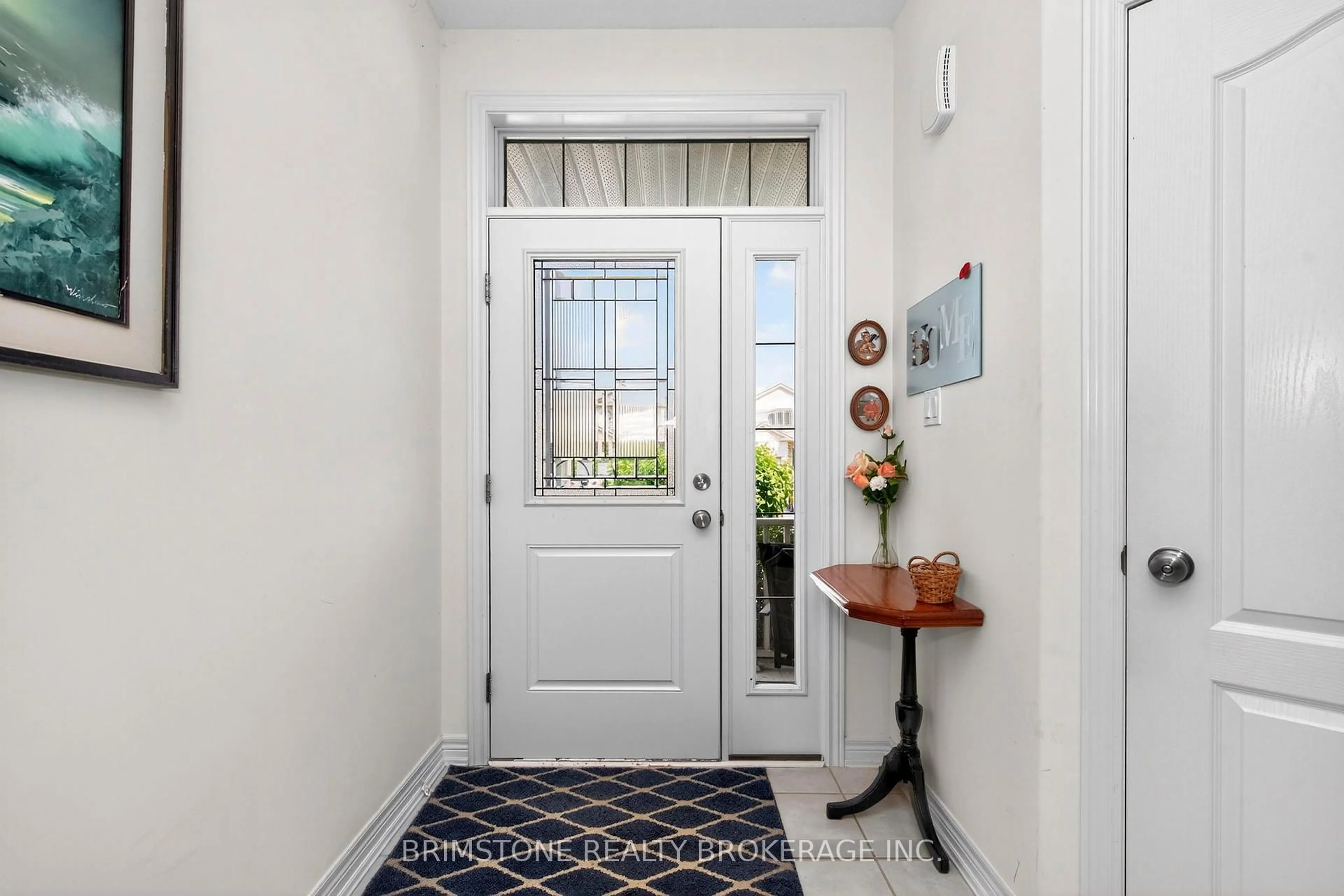 Indoor entryway for 116 Banting Cres, Essa Ontario L0M 1B6