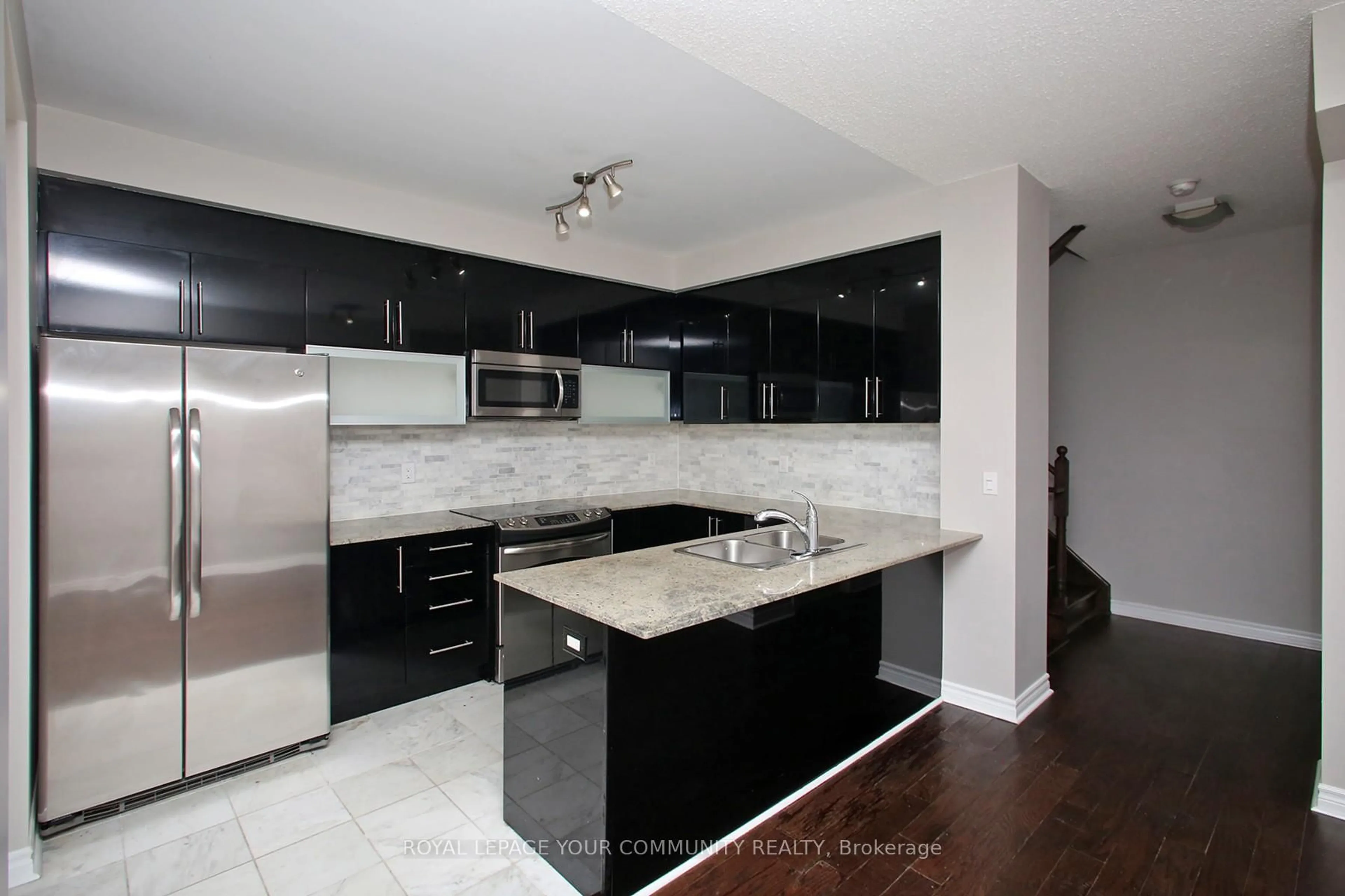 Unknown for 7 Brighton Pl #19, Vaughan Ontario L4J 0E3