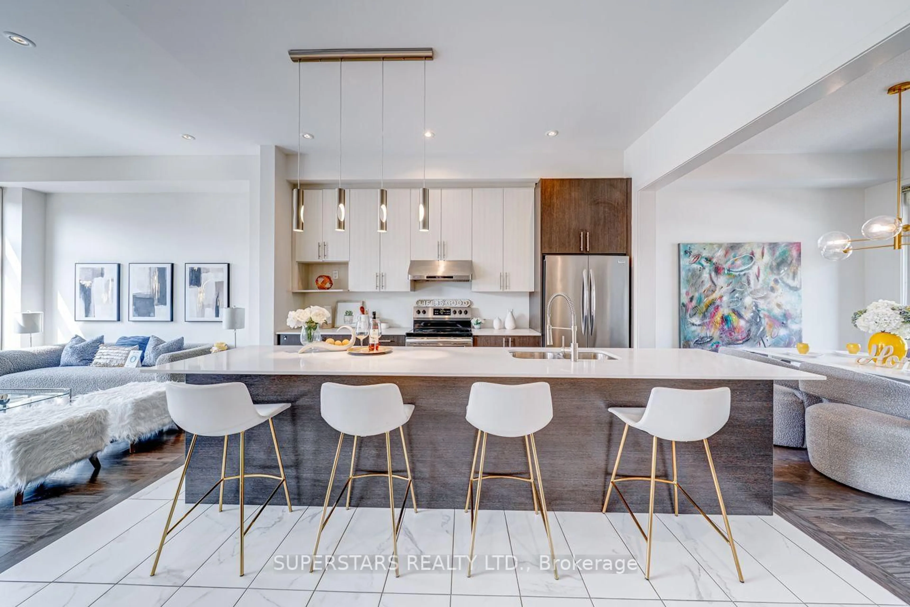 Open concept kitchen, ceramic/tile floor for 9 Benoit St, Vaughan Ontario L4H 4R7