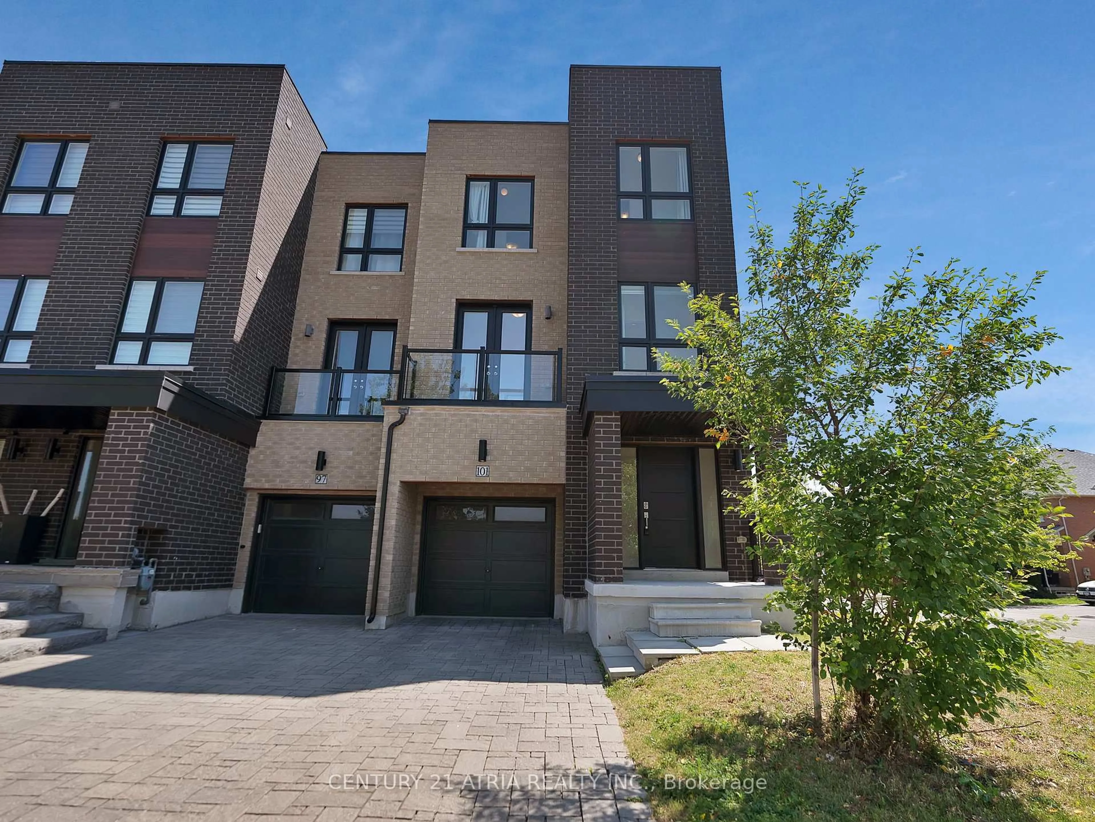 Home with brick exterior material, street for 101 Gridiron Gate, Vaughan Ontario L4H 4W8