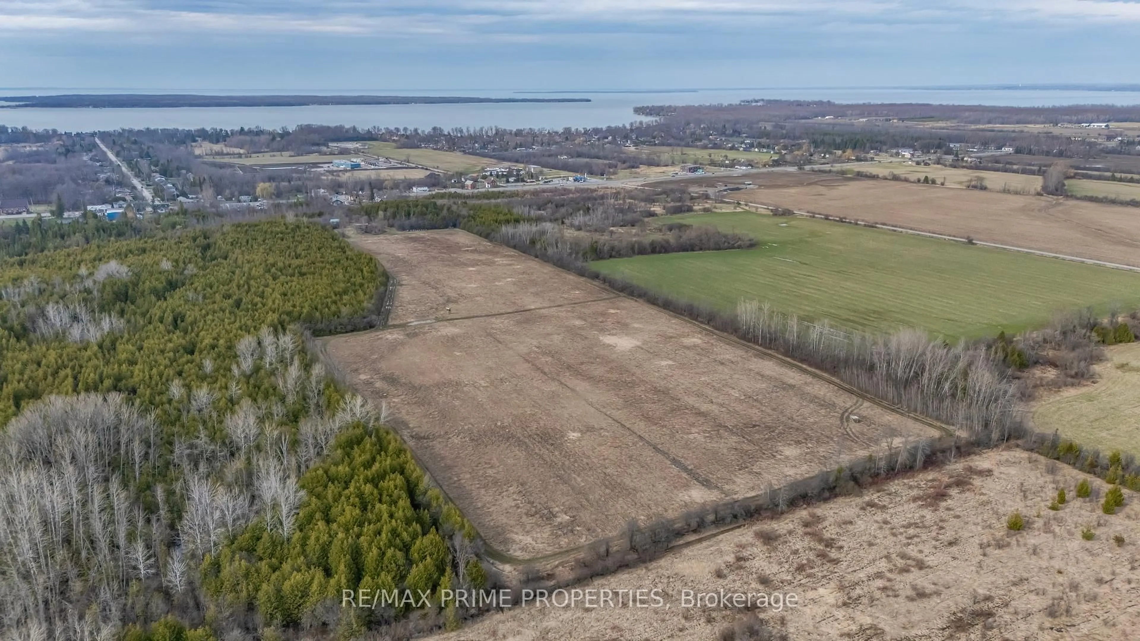 A pic from outside/outdoor area/front of a property/back of a property/a pic from drone, water/lake/river/ocean view for 28171 Highway 48, Georgina Ontario L0E 1R0
