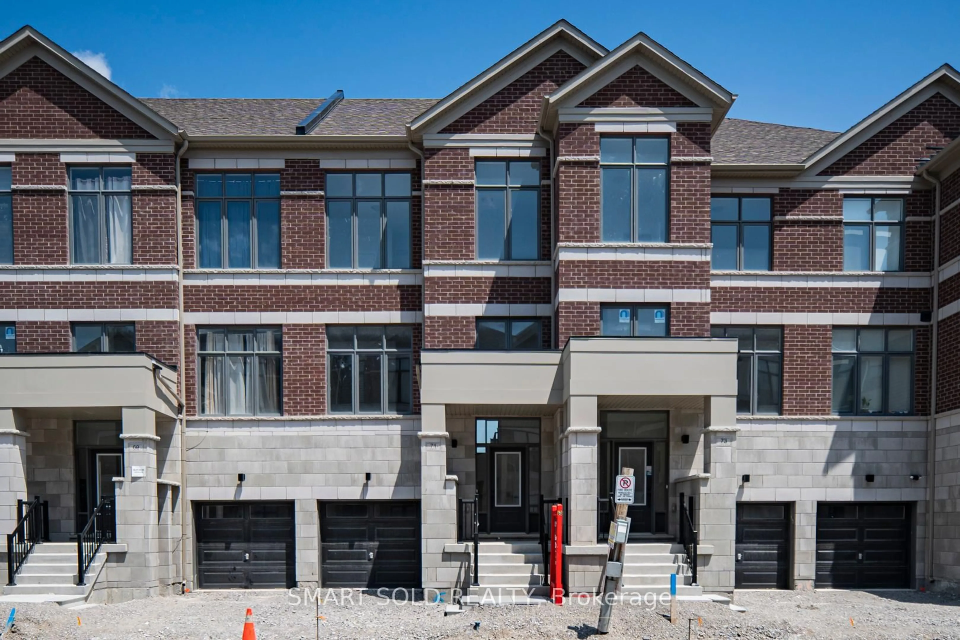 Home with brick exterior material, unknown for 71 Millman Lane, Richmond Hill Ontario L4S 1N7