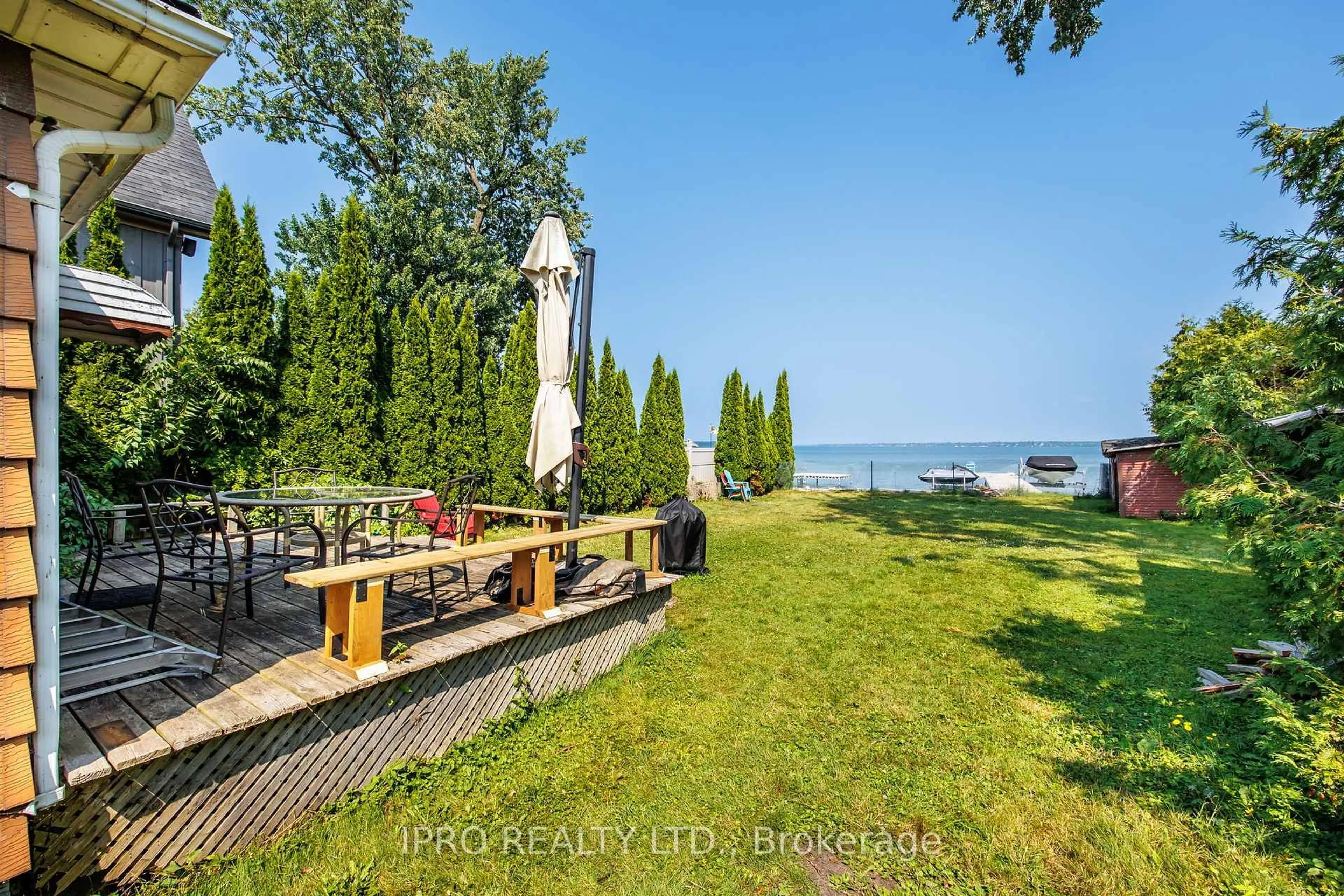 Patio, water/lake/river/ocean view for 1557 Houston Ave, Innisfil Ontario L9S 4M6