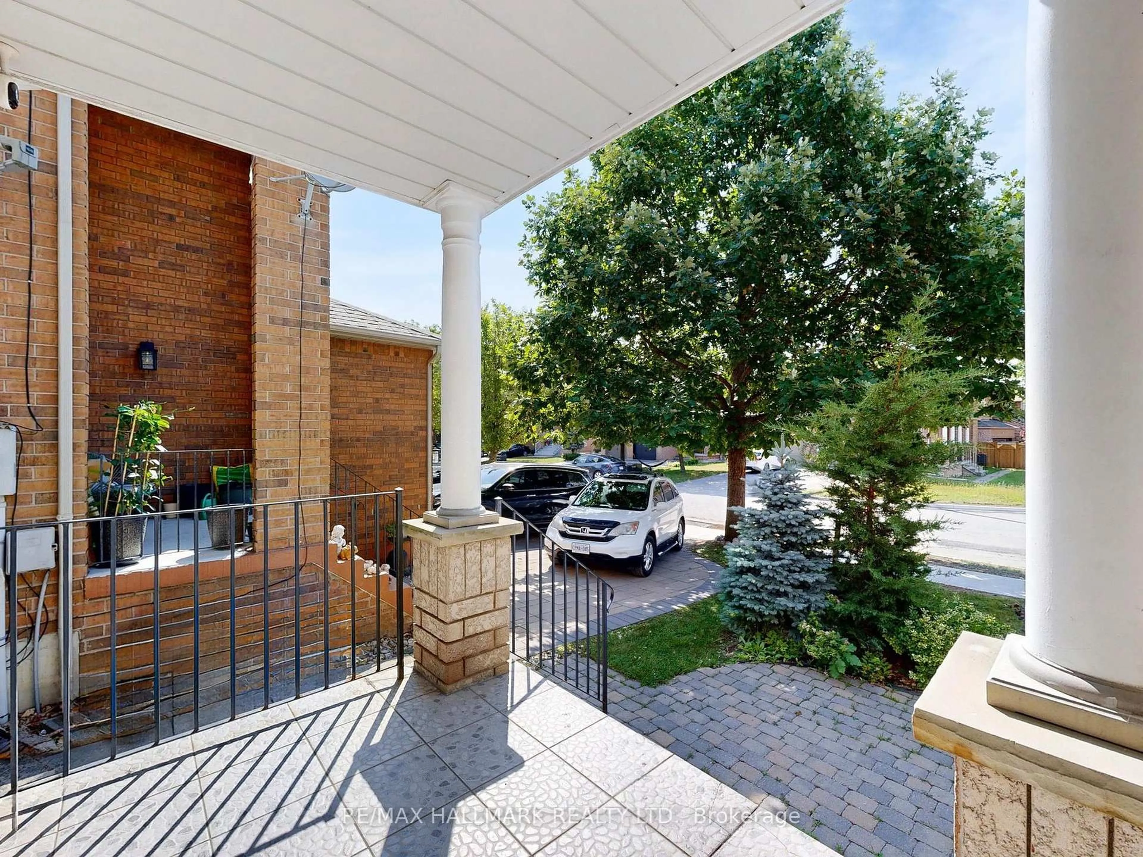 Unknown for 22 Laura Sabrina Dr, Vaughan Ontario L4H 1M6