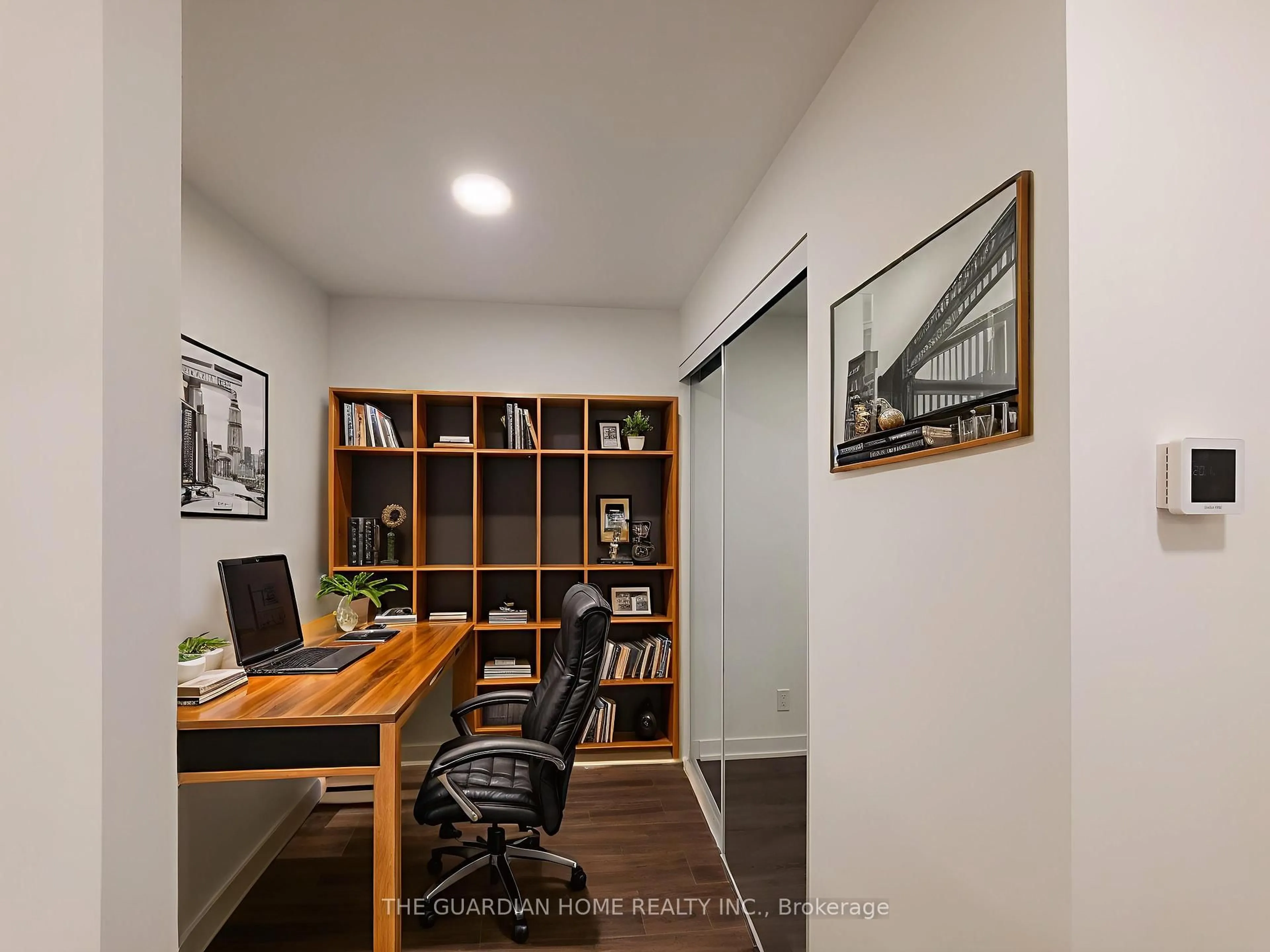 A pic of a room for 7950 Bathurst St #B216, Vaughan Ontario L4J 0L4