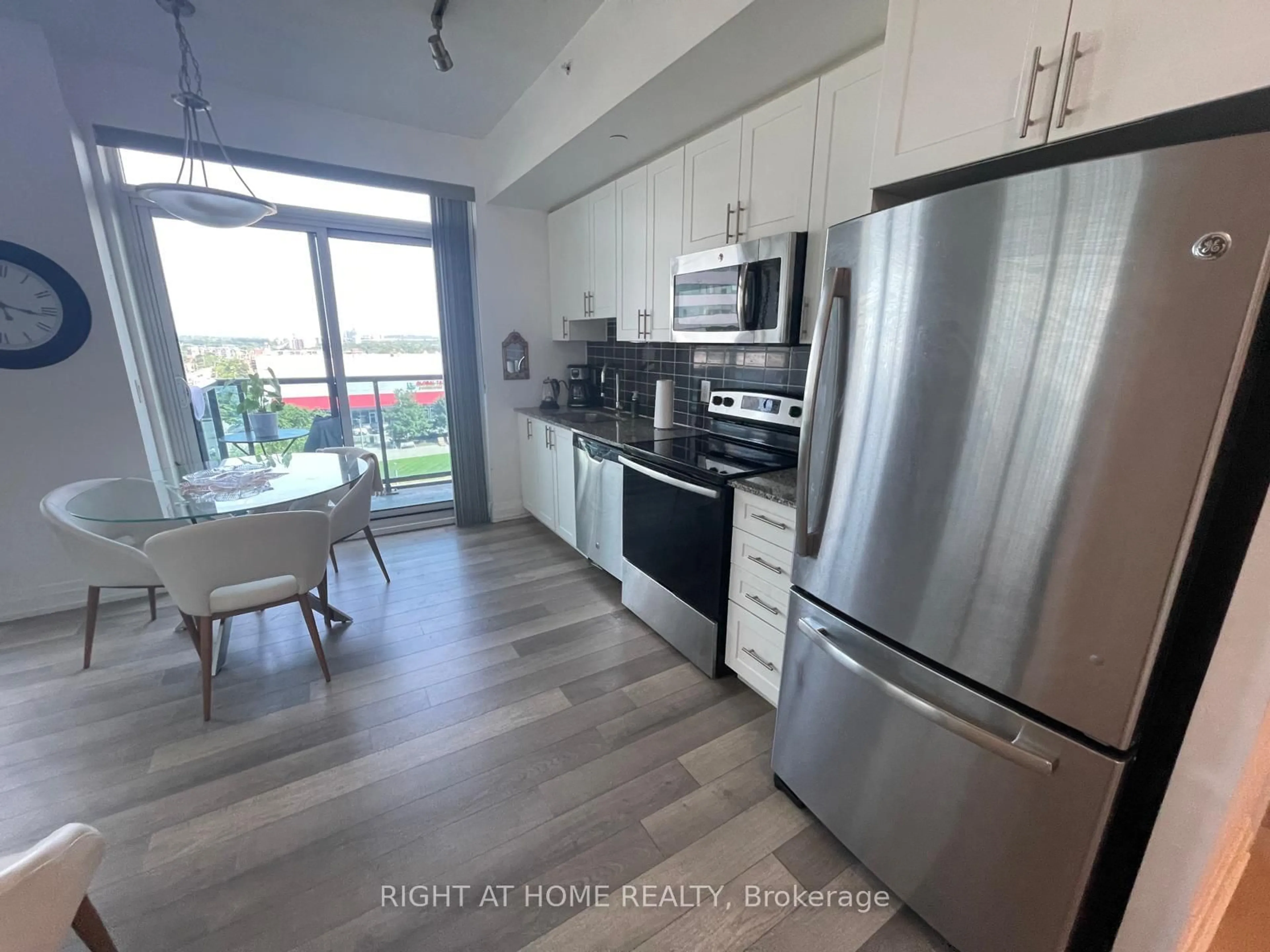 Open concept kitchen, unknown for 7165 Yonge St #533, Markham Ontario L3T 0C9