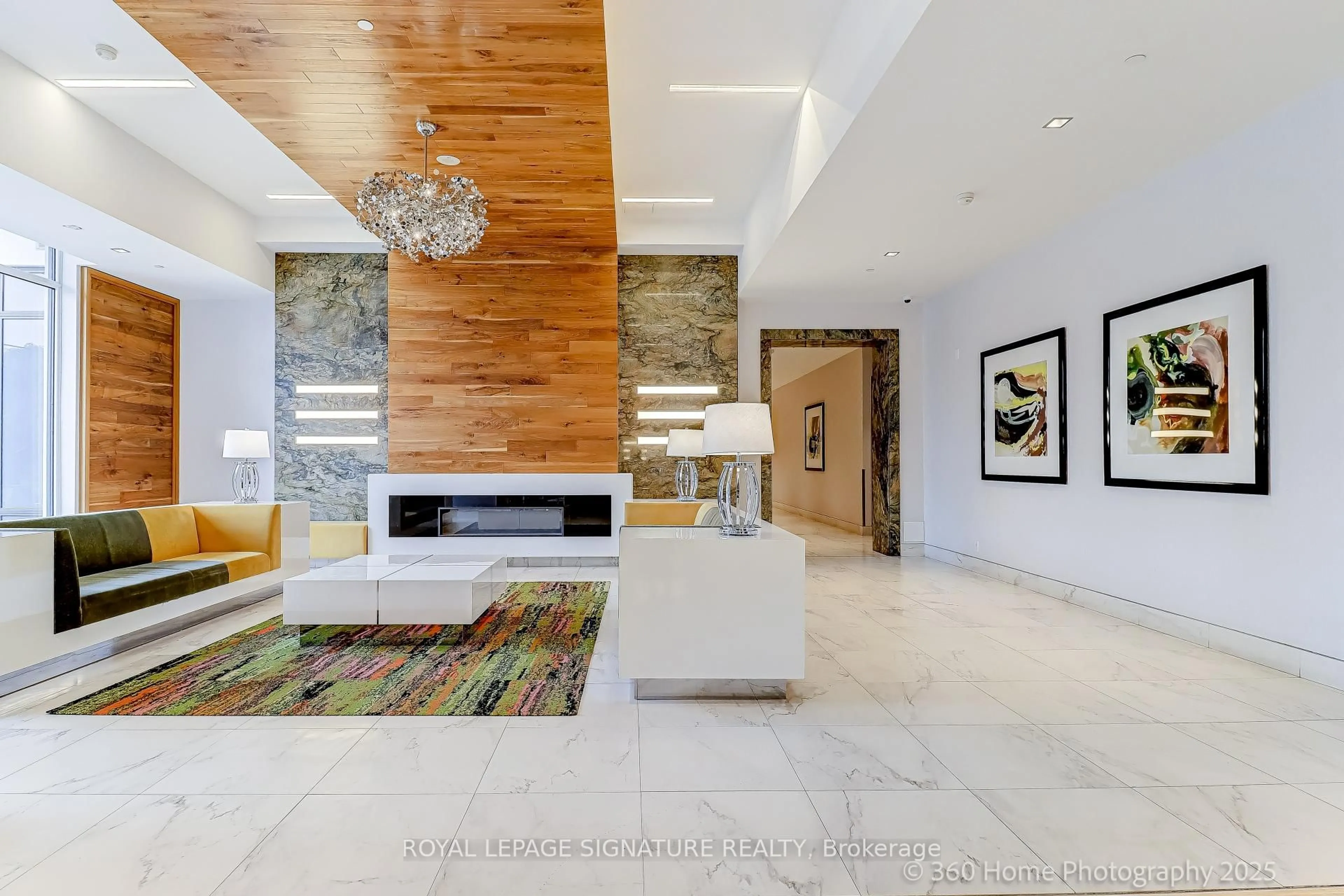 Lobby for 7890 Bathurst St #212, Vaughan Ontario L5J 0J8