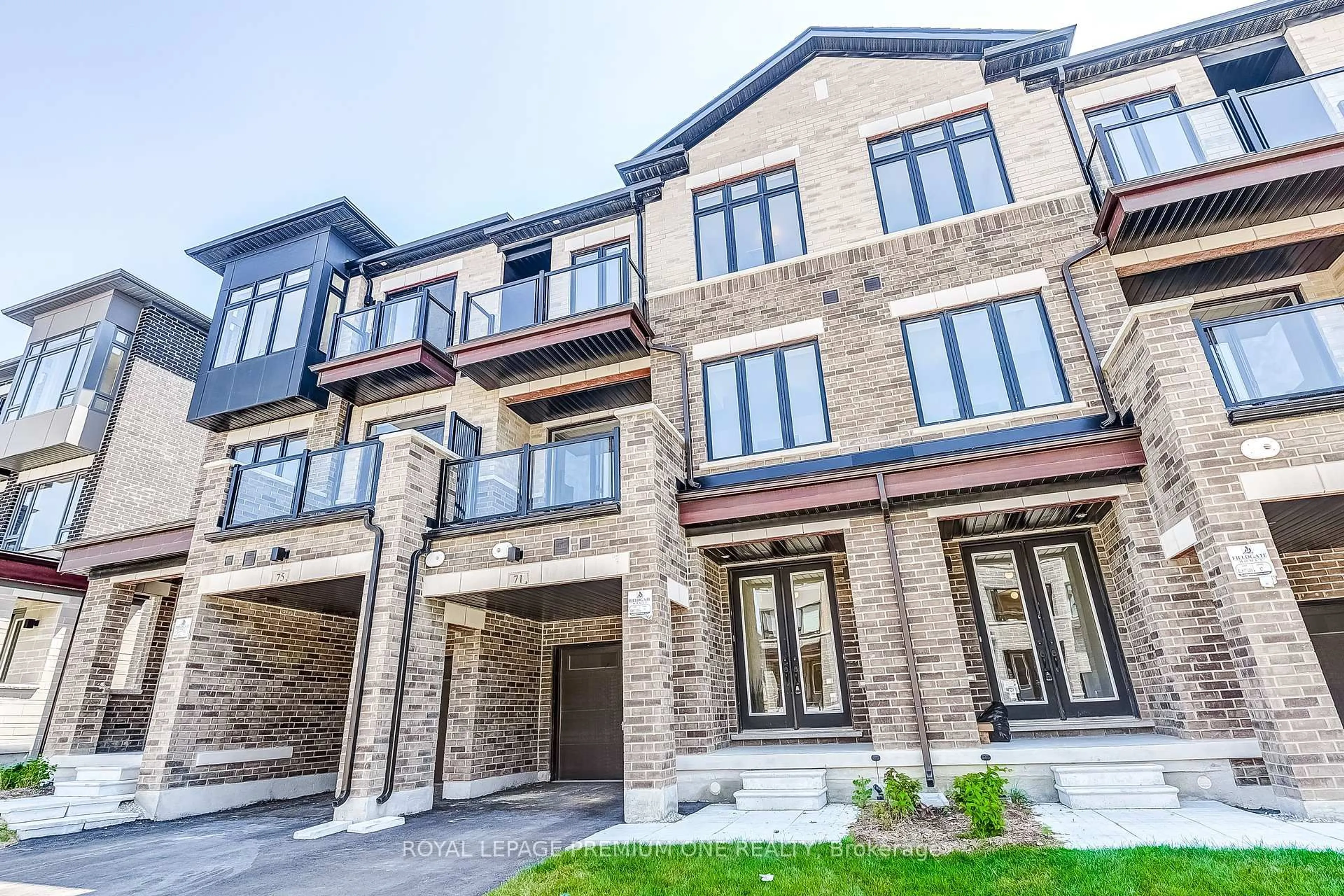 Home with brick exterior material, unknown for 71 TENNANT Circ, Vaughan Ontario L4H 5L5