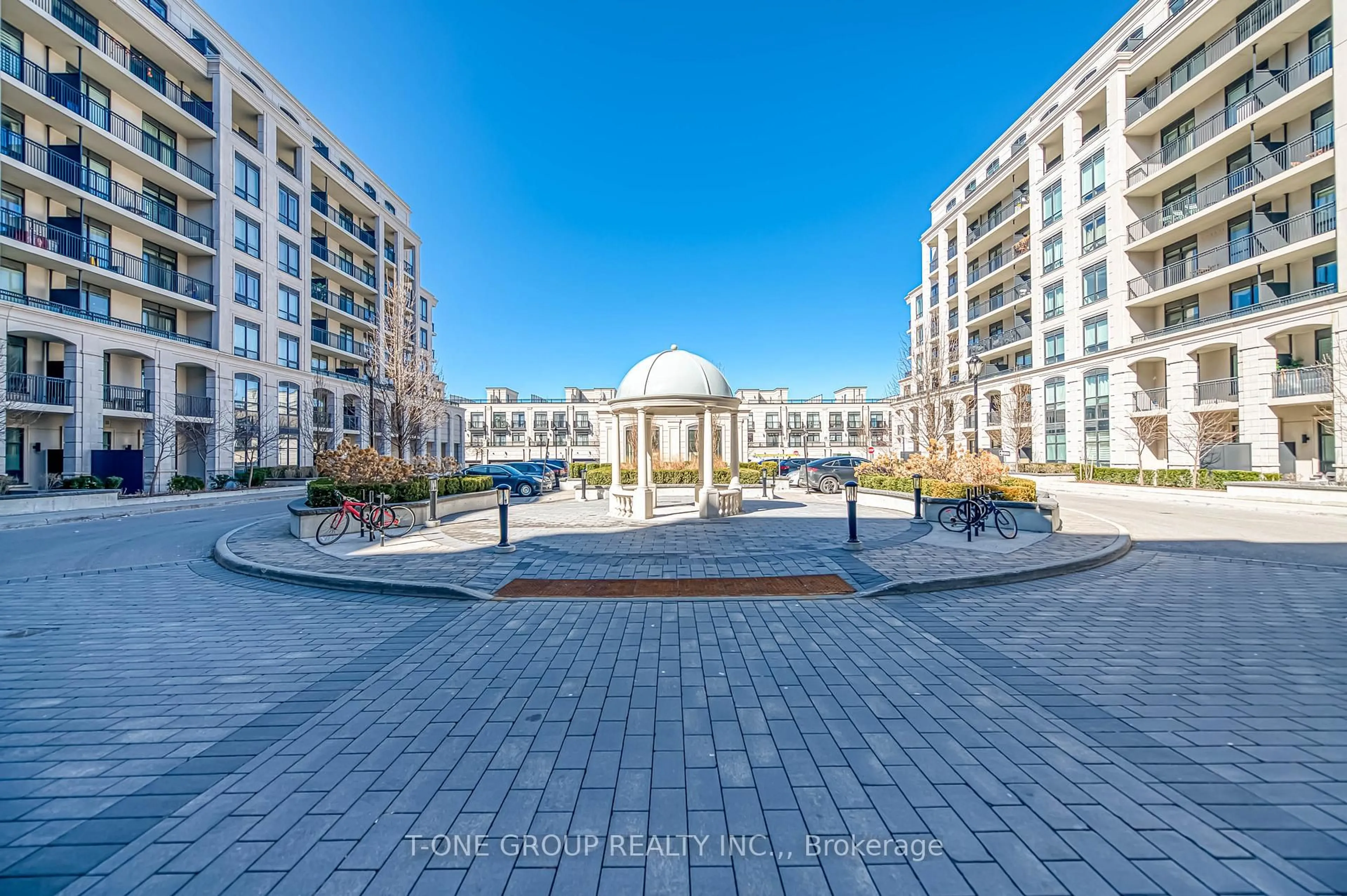 A pic from outside/outdoor area/front of a property/back of a property/a pic from drone, unknown for 268 Buchanan Dr #622w, Markham Ontario L3R 8G9