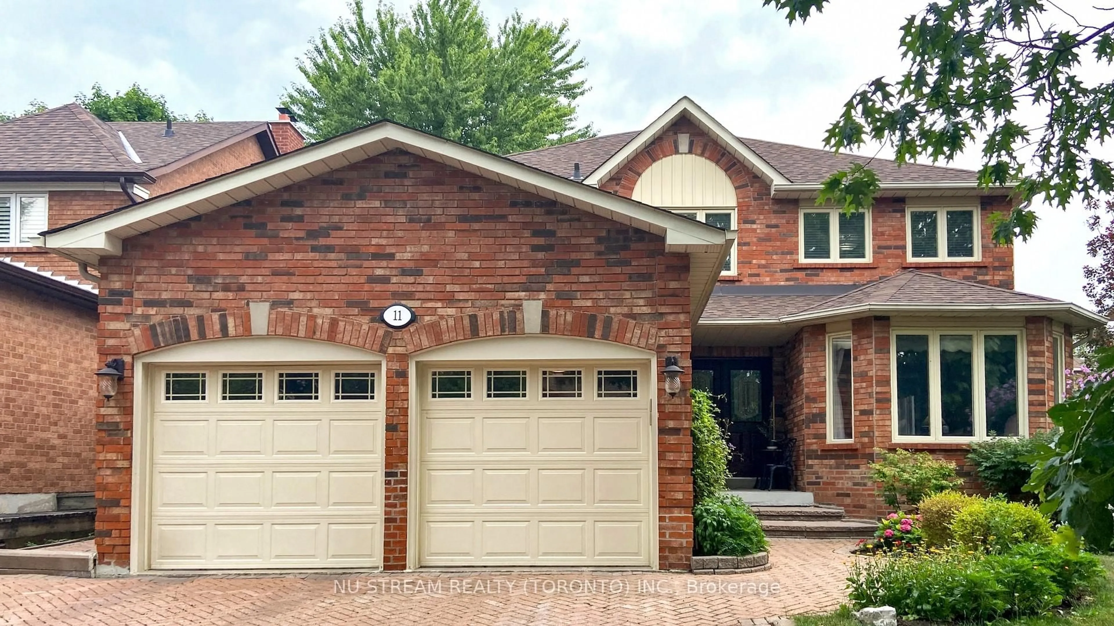 Home with brick exterior material, street for 11 Quantz Crt, Markham Ontario L3R 9L9