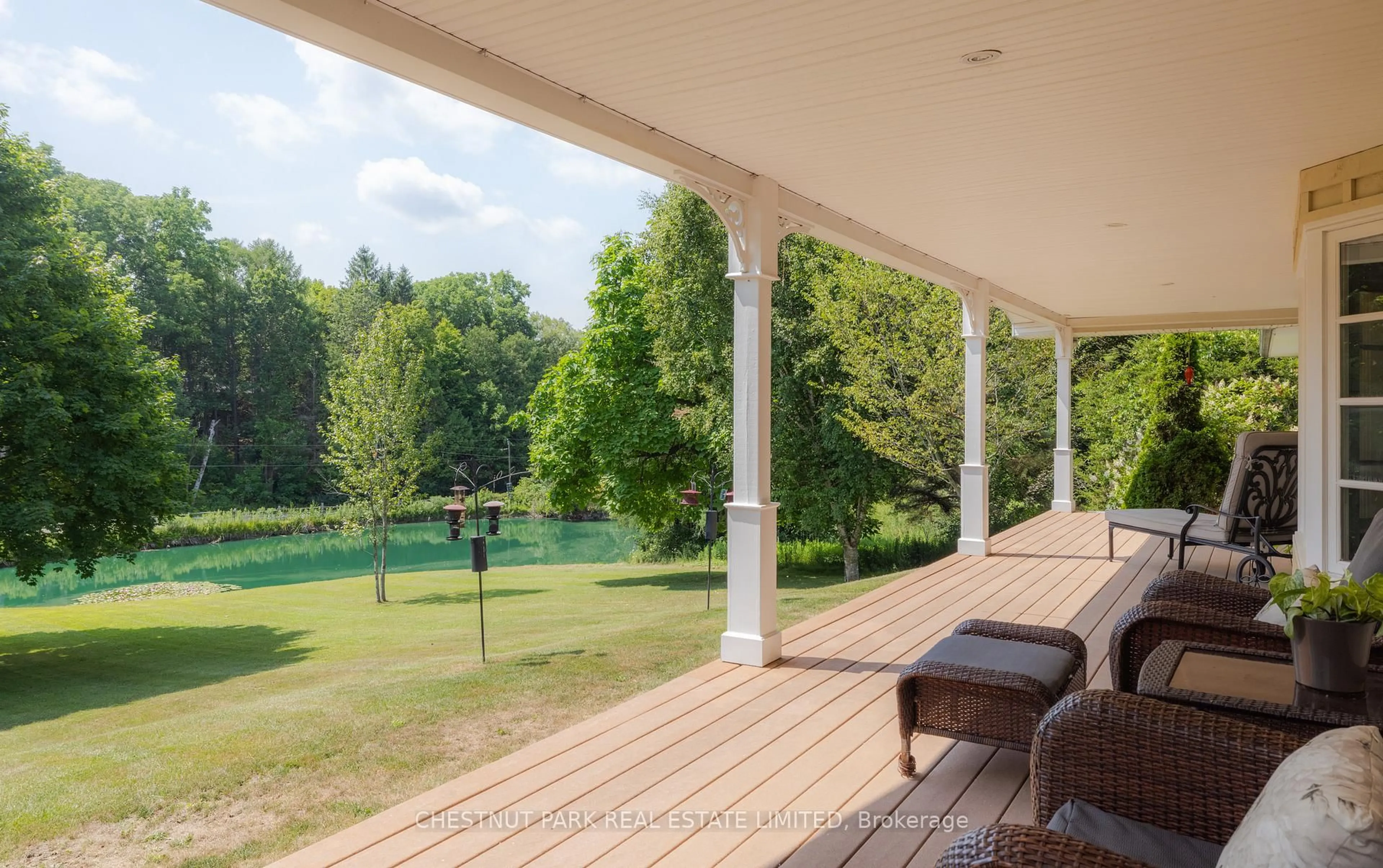 Patio, water/lake/river/ocean view for 610 Morning Sdrd, East Gwillimbury Ontario L9N 0K9
