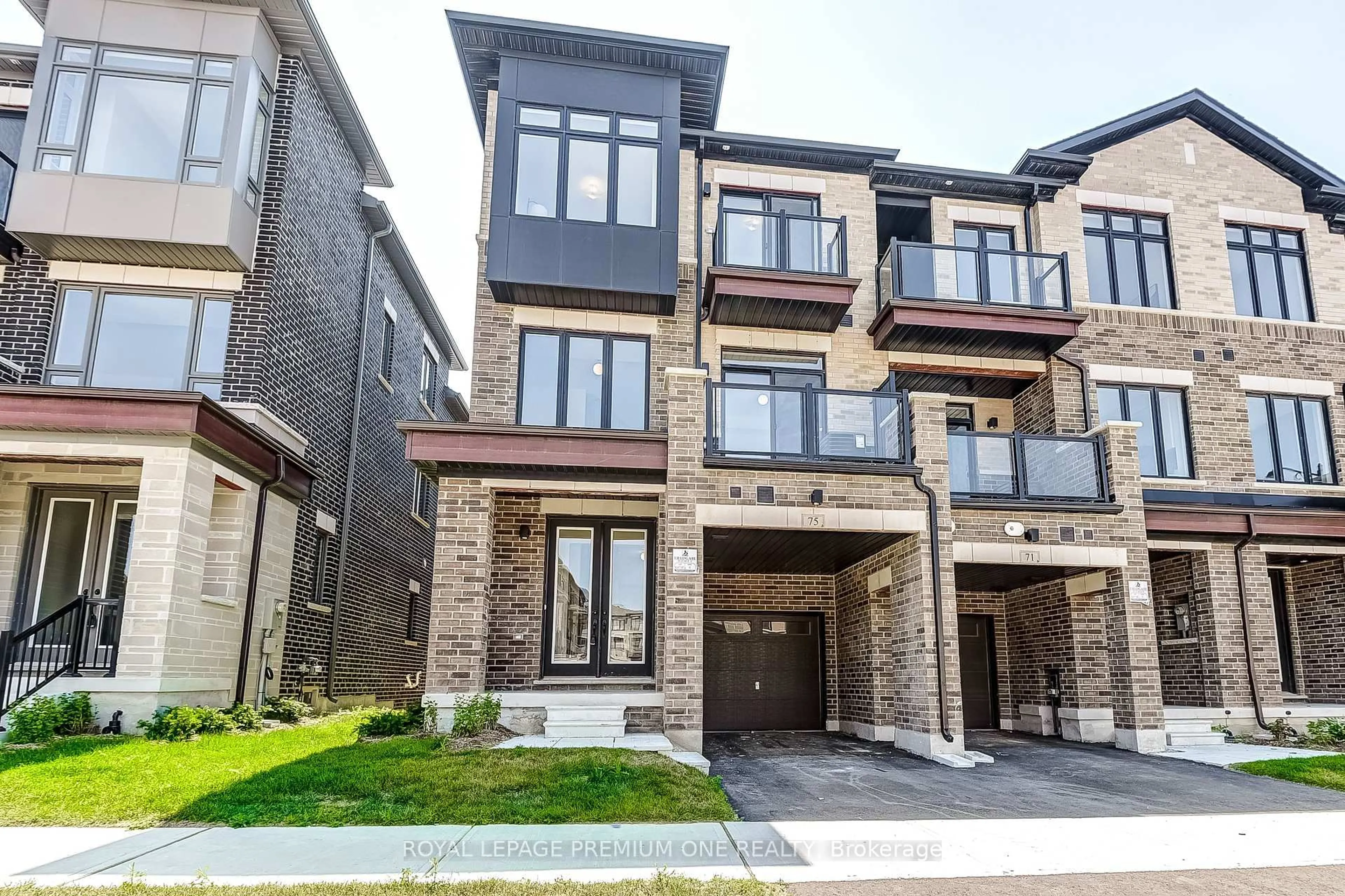 Home with brick exterior material, street for 75 TENNANT Circ, Vaughan Ontario L4G 5L5