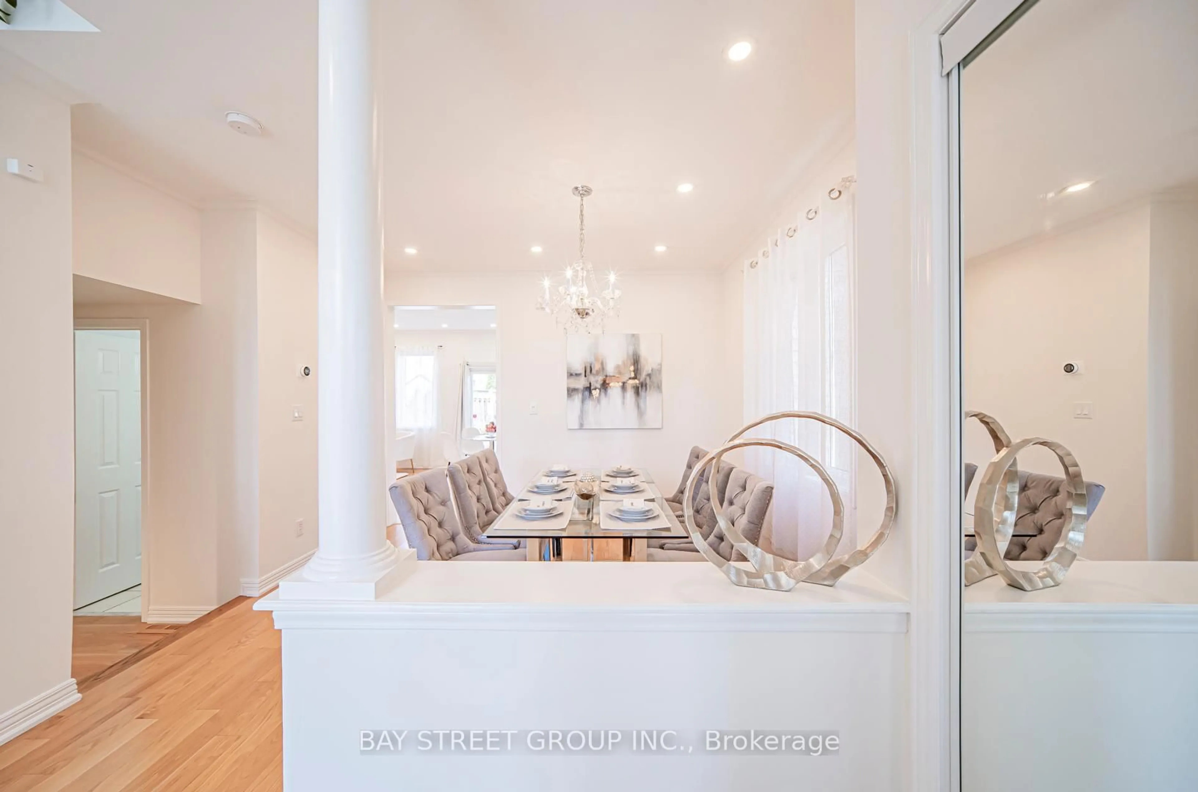 Dining room, unknown for 34 Greengage St, Markham Ontario L6E 1X8