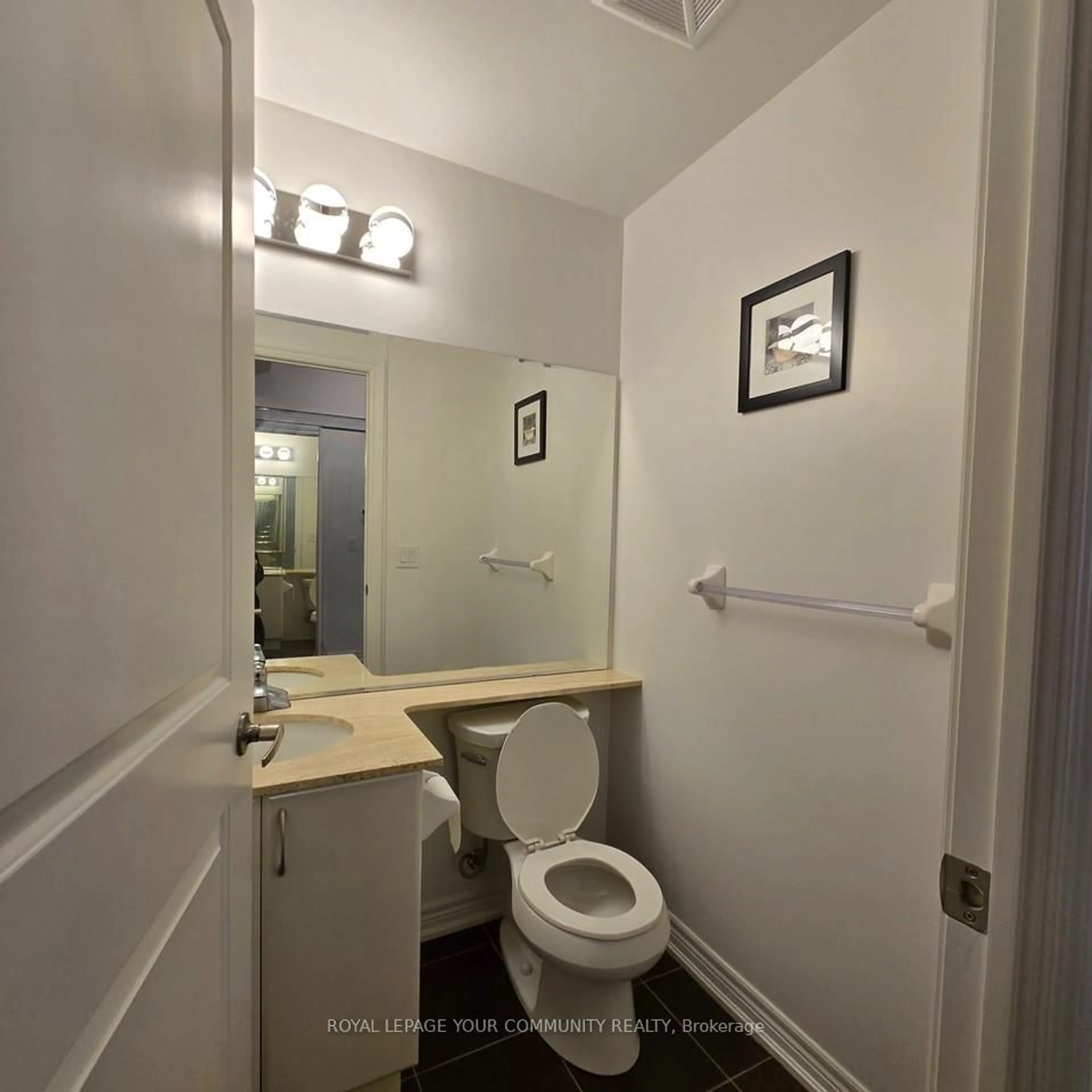 Standard bathroom, floor is not visible for 9245 Jane St #312, Vaughan Ontario L6A 0J9