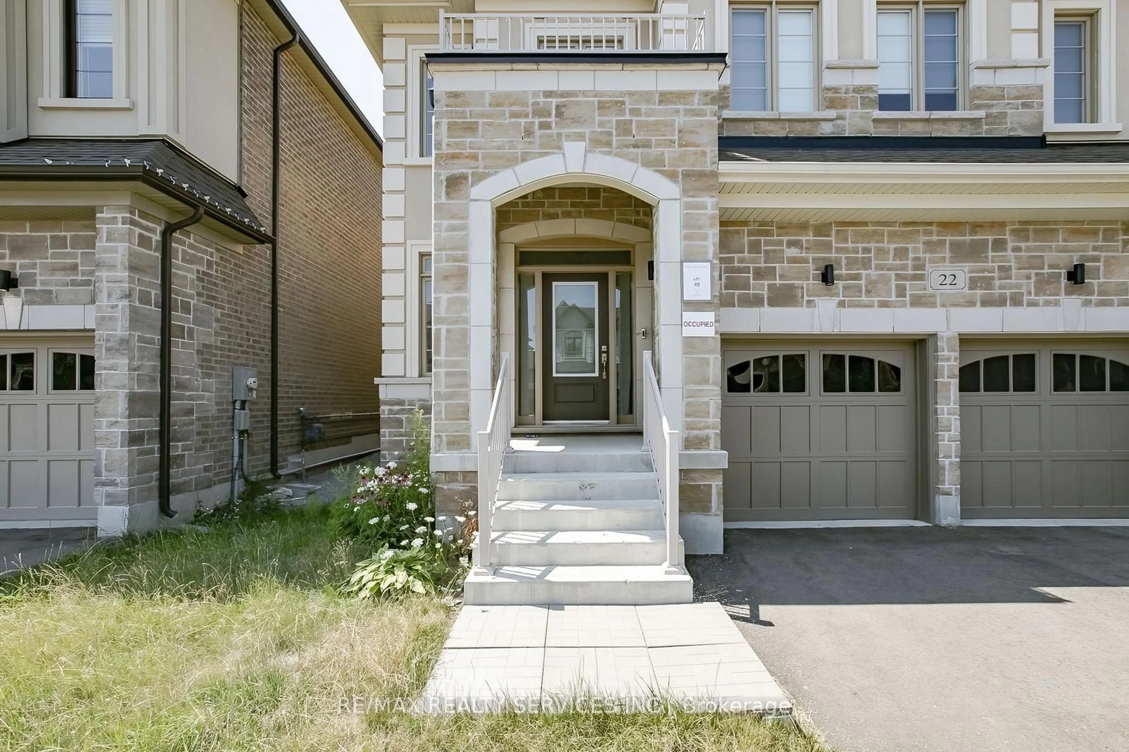 Unknown for 22 Valleo St, Georgina Ontario L4P 0J9