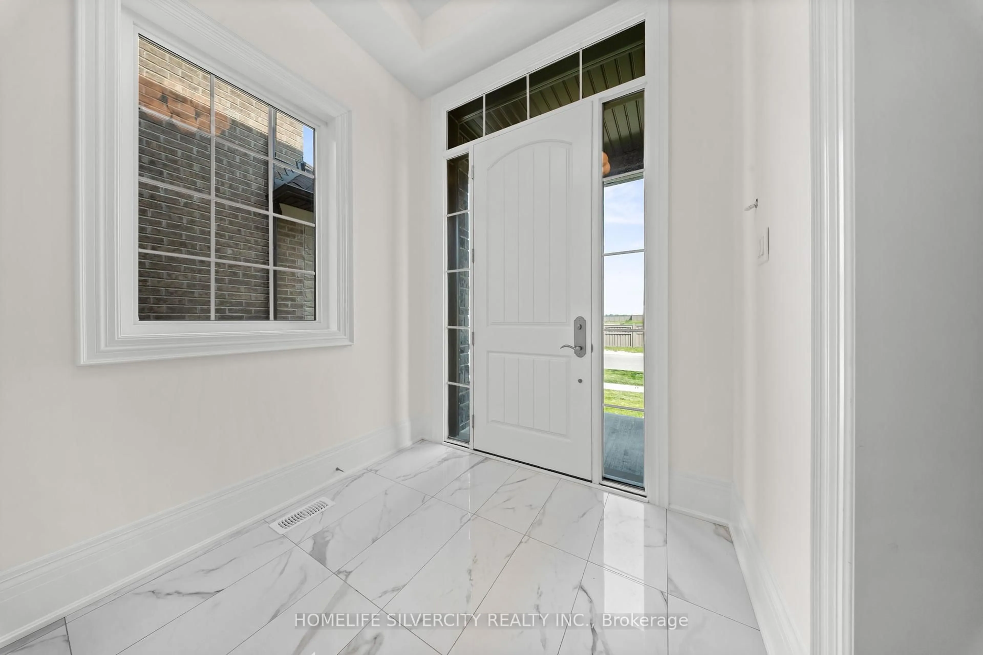 Indoor entryway for 7 Tilden St, Vaughan Ontario L3L 0G2