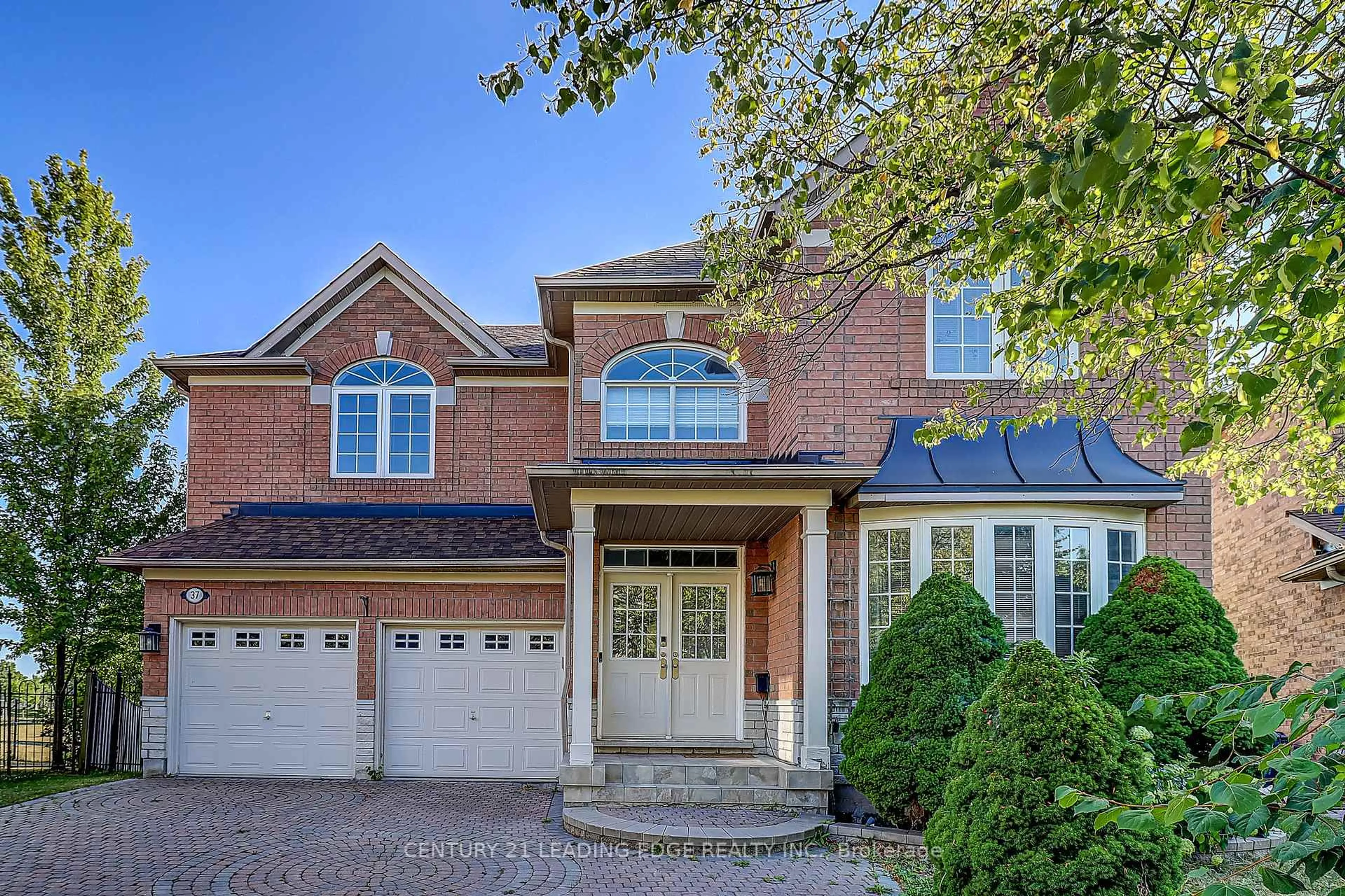 Home with brick exterior material, street for 37 Wiltshire Dr, Markham Ontario L6C 2N2