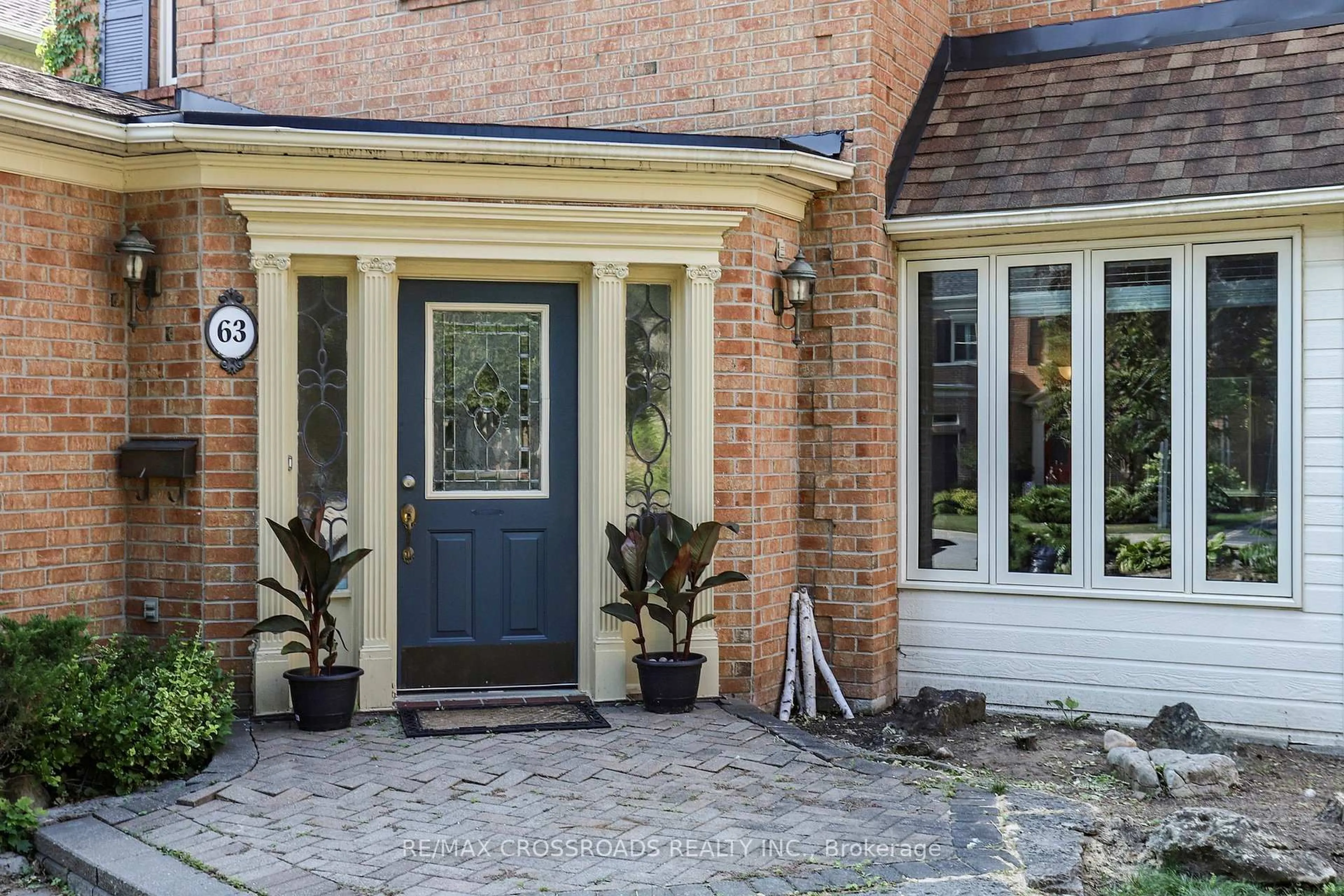 Home with brick exterior material, street for 63 Baynards Lane, Richmond Hill Ontario L4C 9B6
