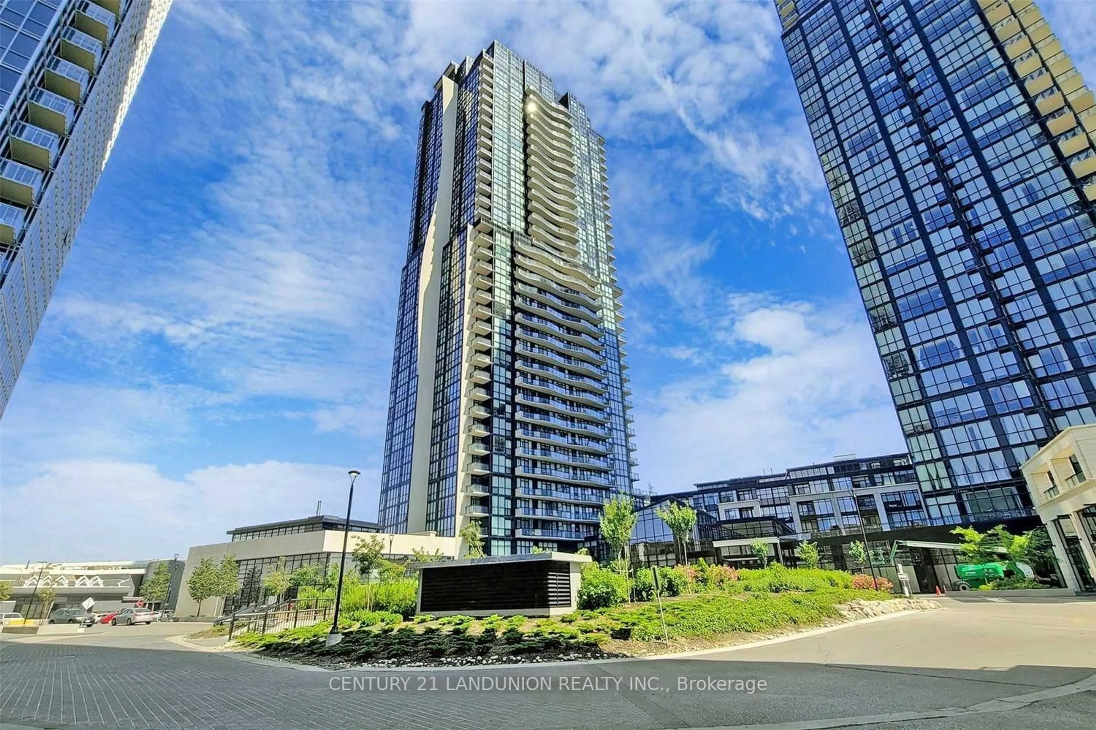 A pic from outside/outdoor area/front of a property/back of a property/a pic from drone, unknown for 2900 Highway 7 Rd #1305, Vaughan Ontario L4K 0G3