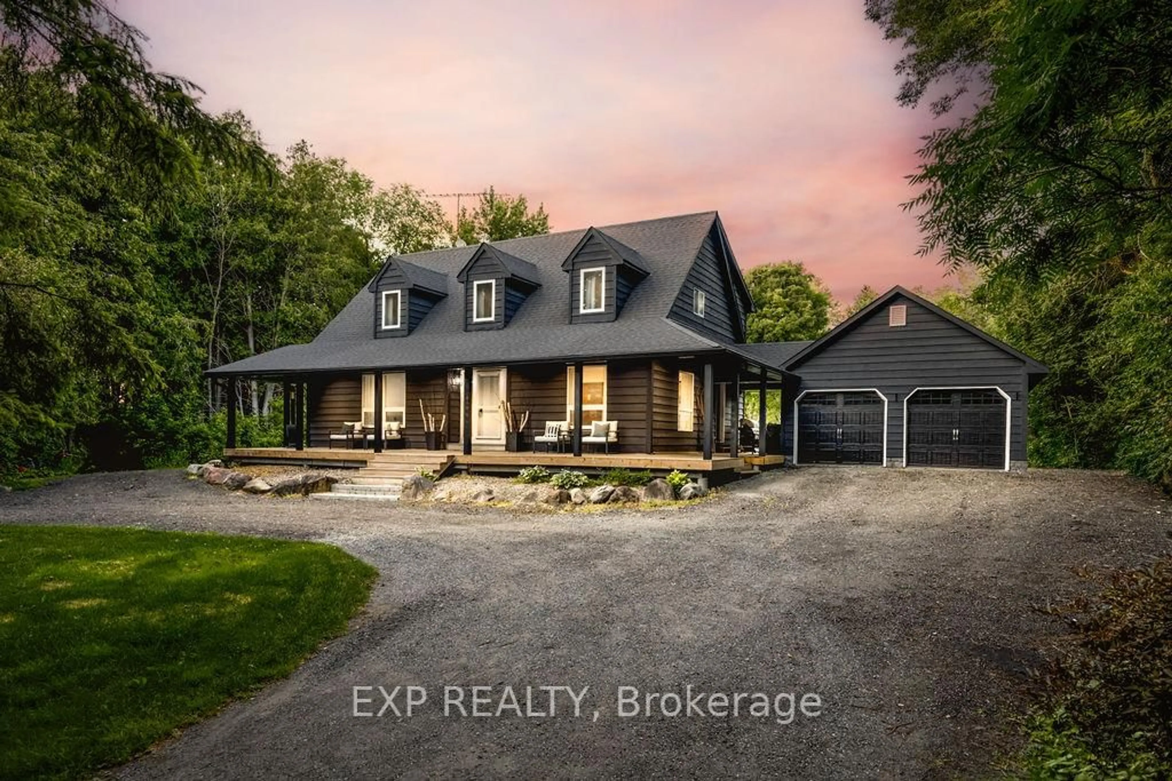 A pic from outside/outdoor area/front of a property/back of a property/a pic from drone, street for 16245 7th Concession Rd, King Ontario L7B 0E1