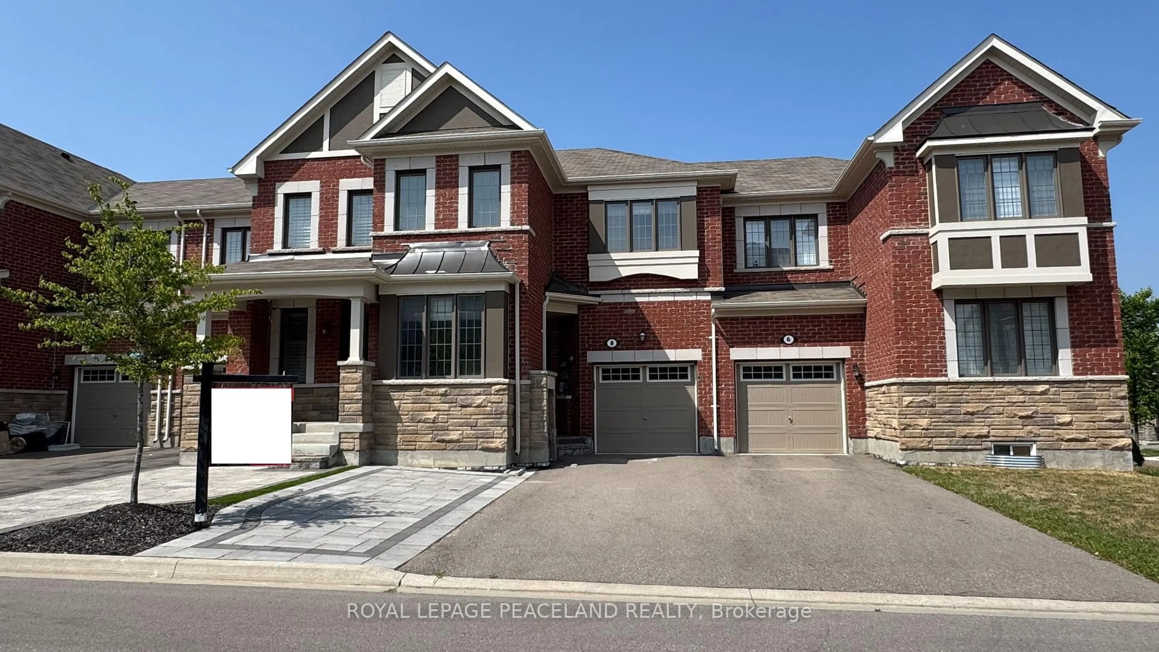 Home with brick exterior material, street for 8 Casely Ave, Richmond Hill Ontario L4S 0J8
