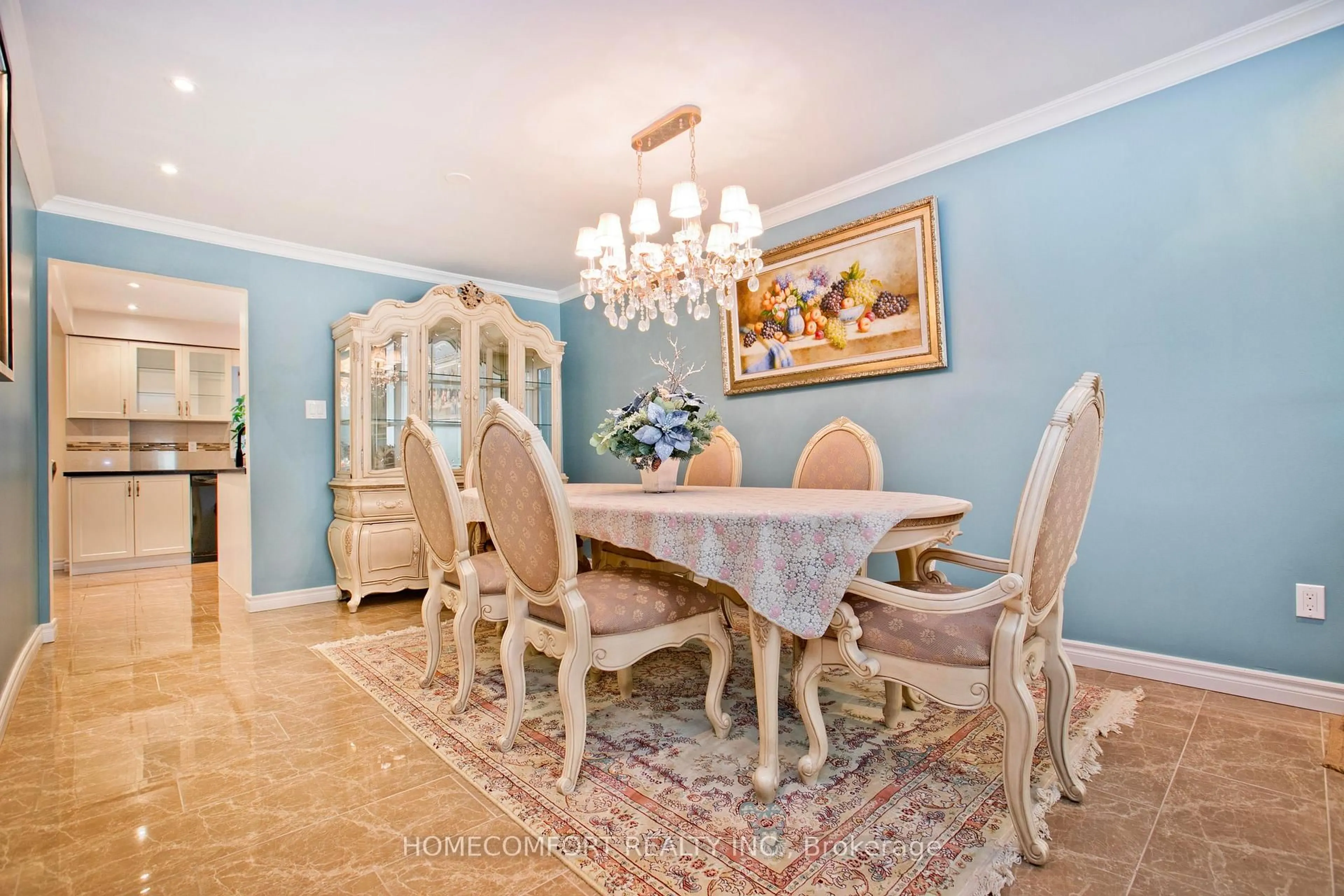 Dining room, unknown for 658 York Hill Blvd, Vaughan Ontario L4J 5L8