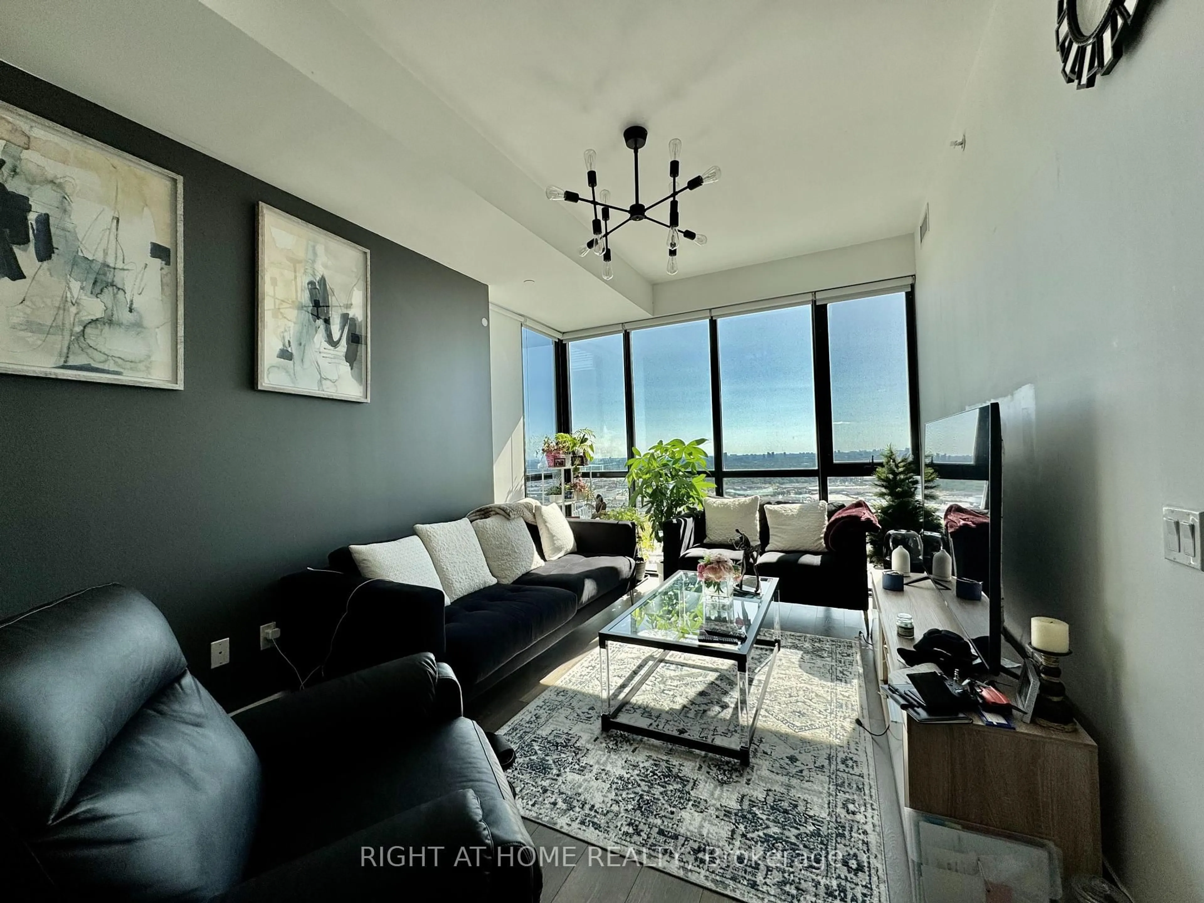 Living room with furniture, unknown for 2908 Highway 7 Rd #3709, Vaughan Ontario L4K 0K5