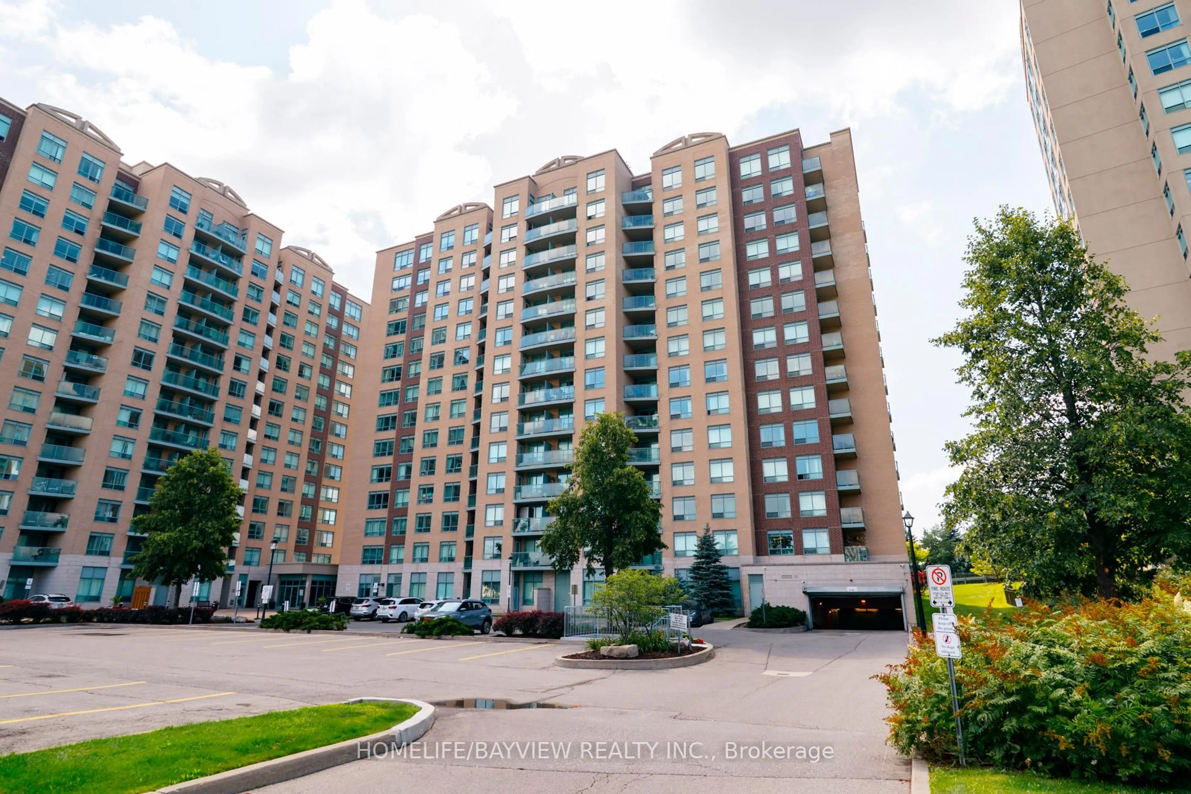 Unknown for 23 Oneida Cres #Ph05, Richmond Hill Ontario L4B 0A2