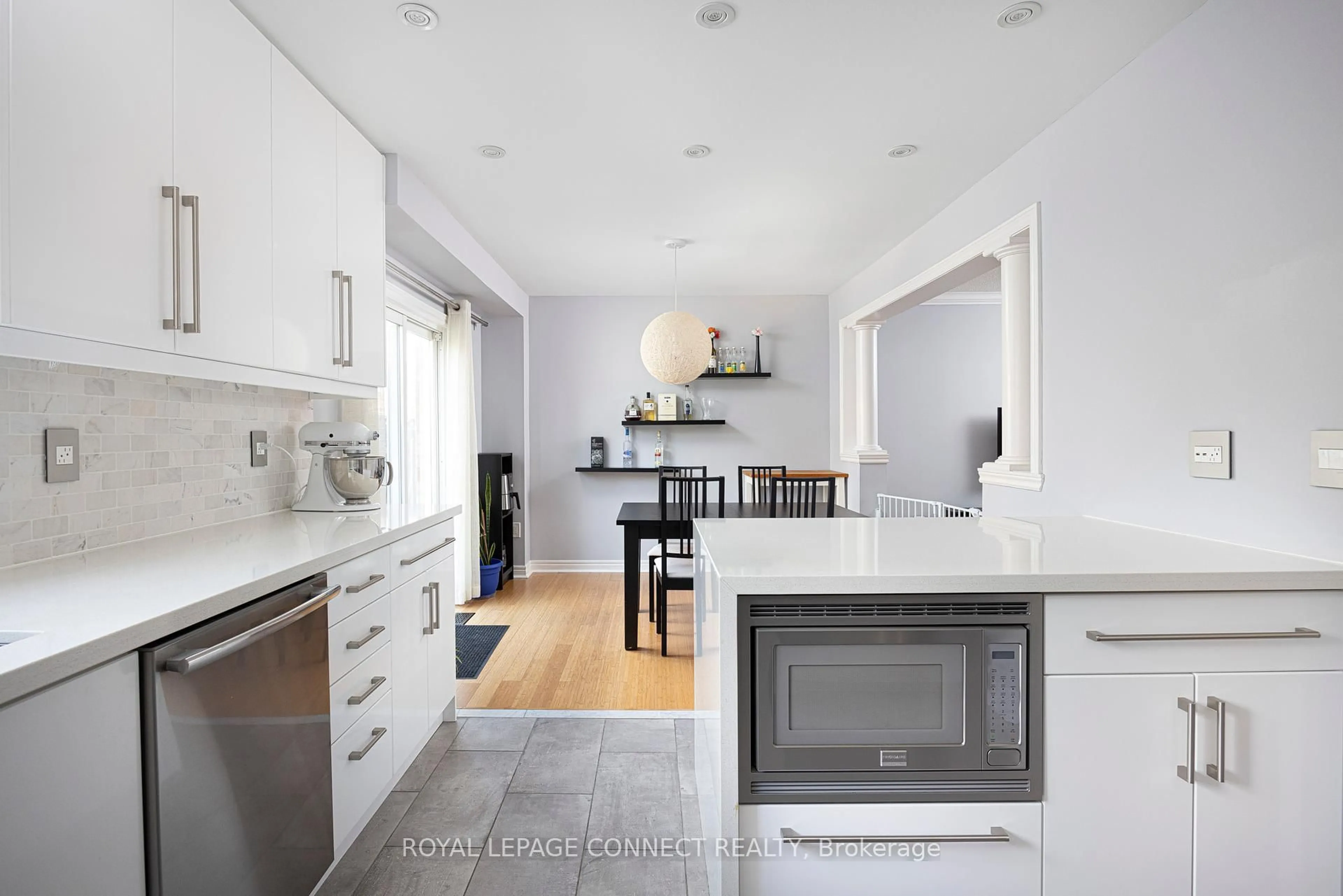 Open concept kitchen, unknown for 68 Park Place Dr, Markham Ontario L6E 1S2
