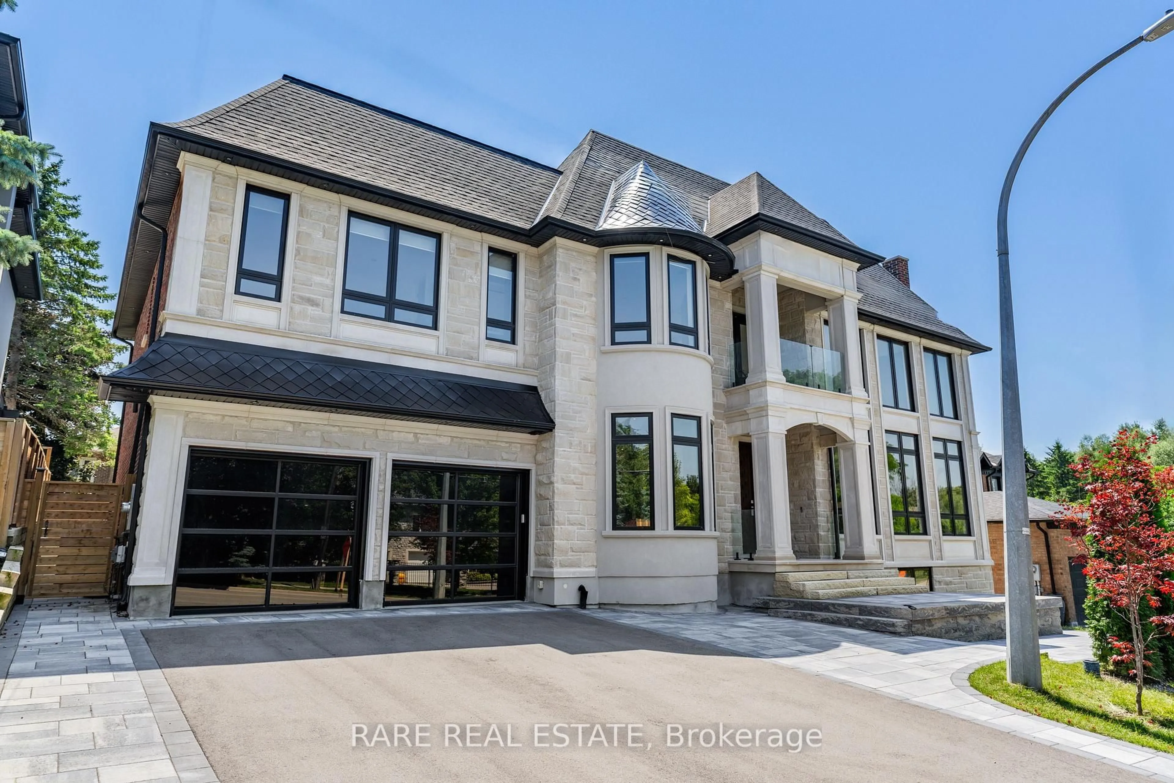 Home with brick exterior material, street for 211 Kennedy St, Aurora Ontario L4G 2L9