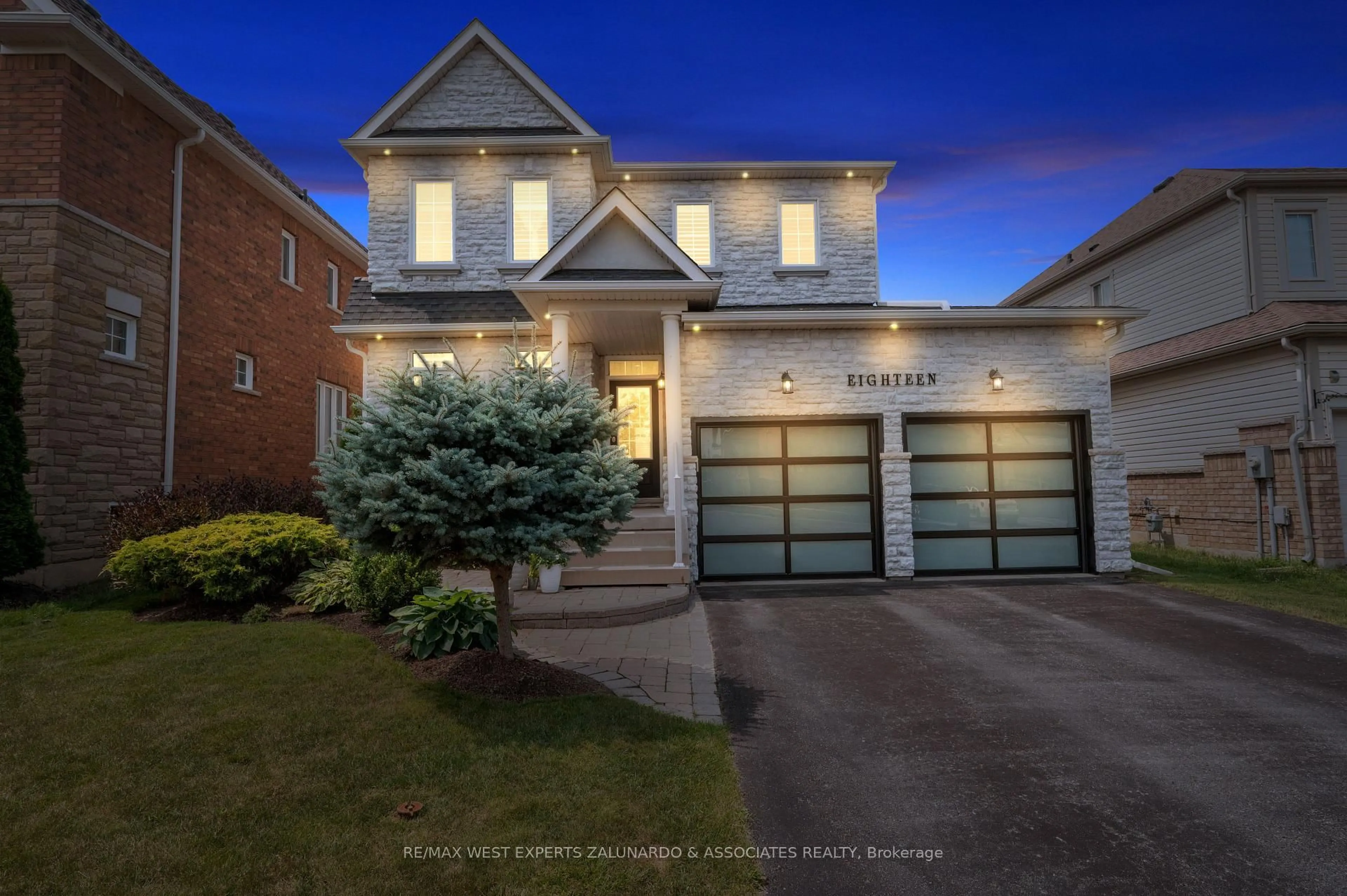 Home with brick exterior material, street for 18 Faris St, Bradford West Gwillimbury Ontario L3Z 0C6