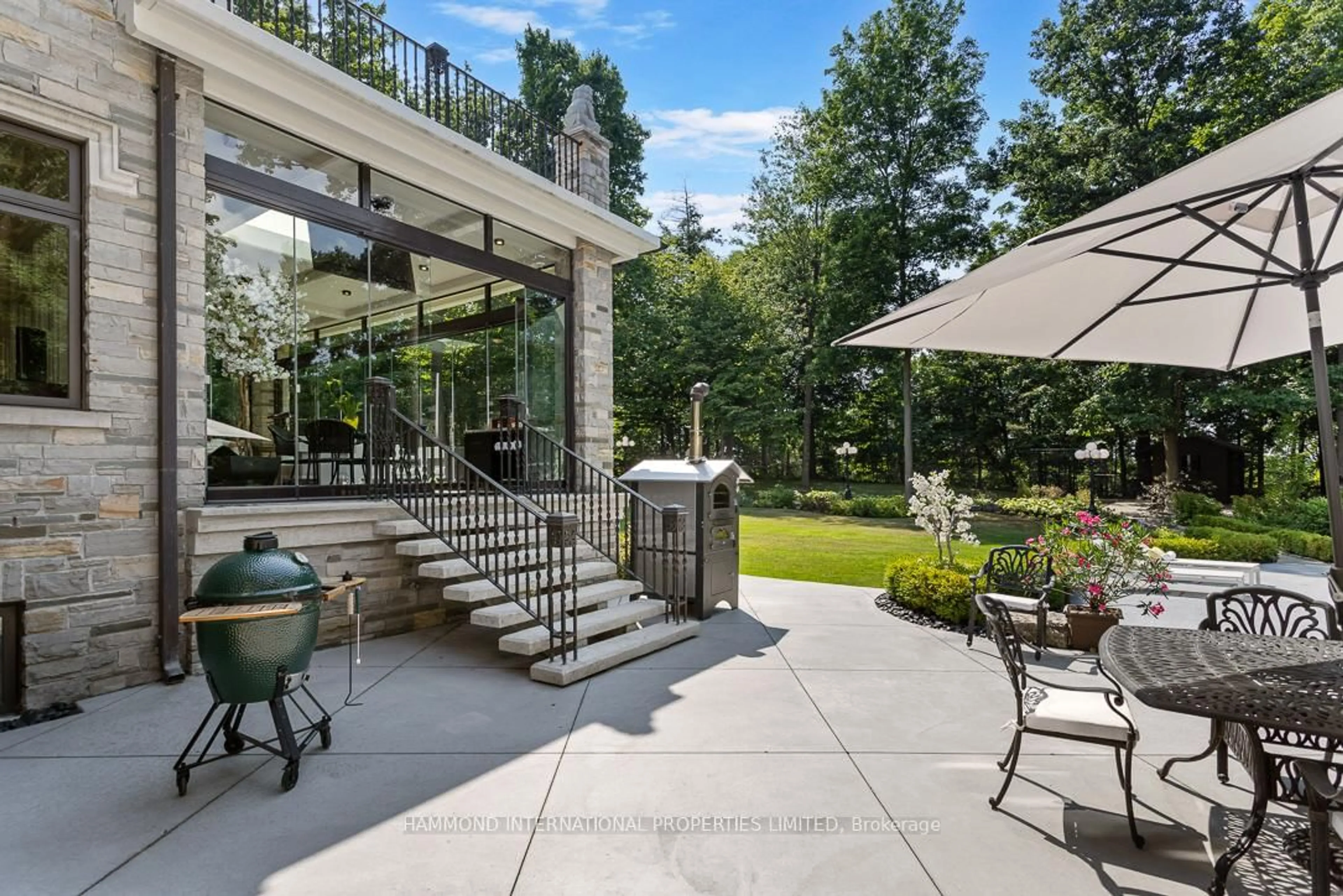 Patio, unknown for 40 Golf Ave, Vaughan Ontario L4L 3A5