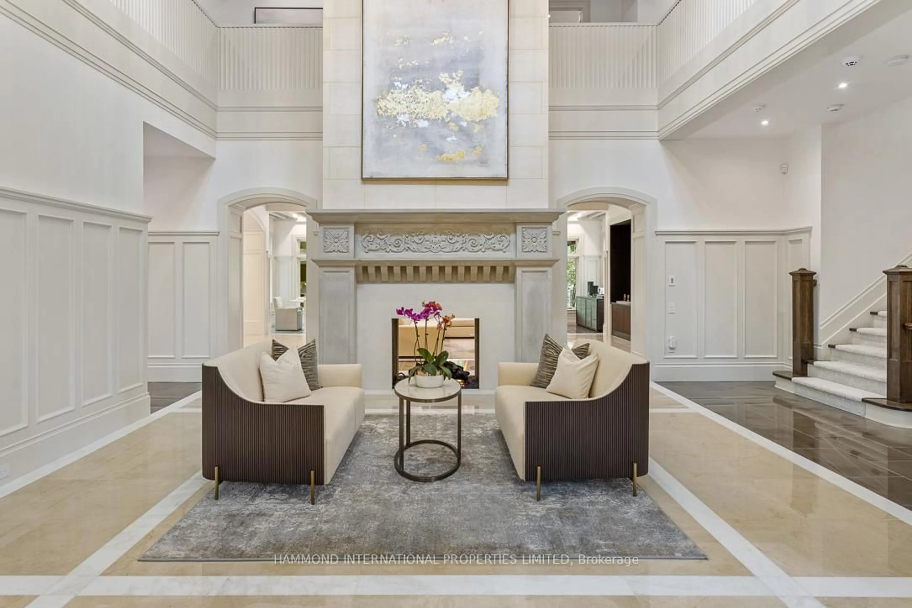 Lobby for 40 Golf Ave, Vaughan Ontario L4L 3A5