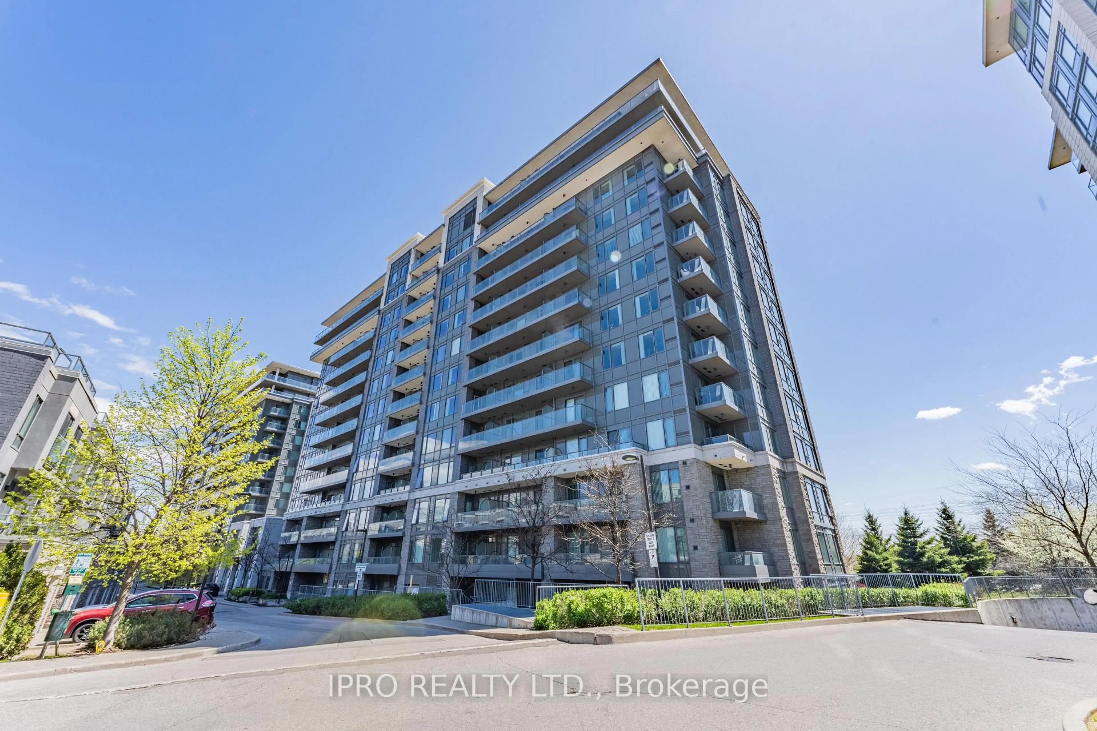 A pic from outside/outdoor area/front of a property/back of a property/a pic from drone, building for 277 South Park Rd #609, Markham Ontario L3T 0B7