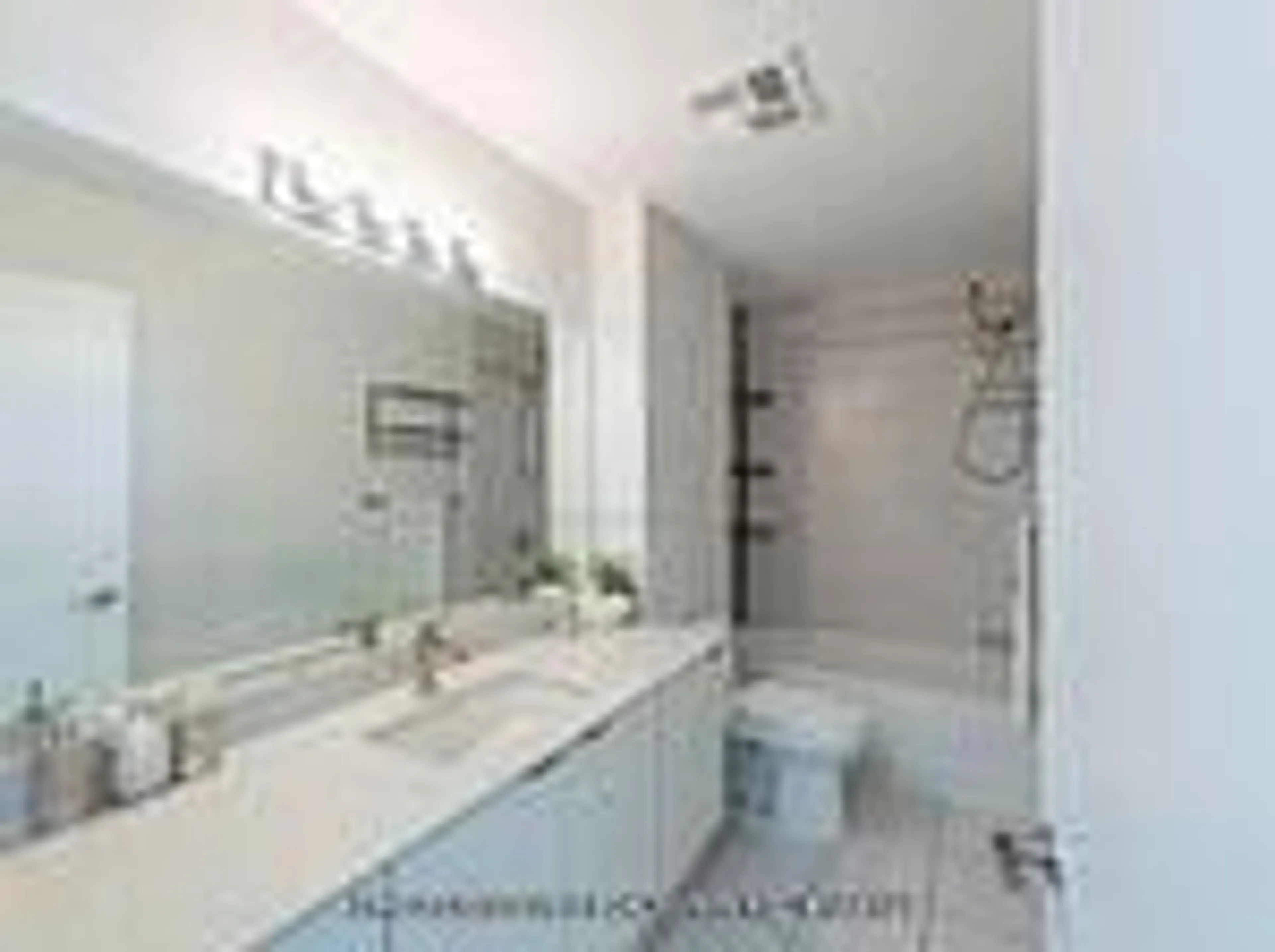 Standard bathroom, ceramic/tile floor for 2910 HIGHWAY 7 Rd #808, Vaughan Ontario L4K 0H8