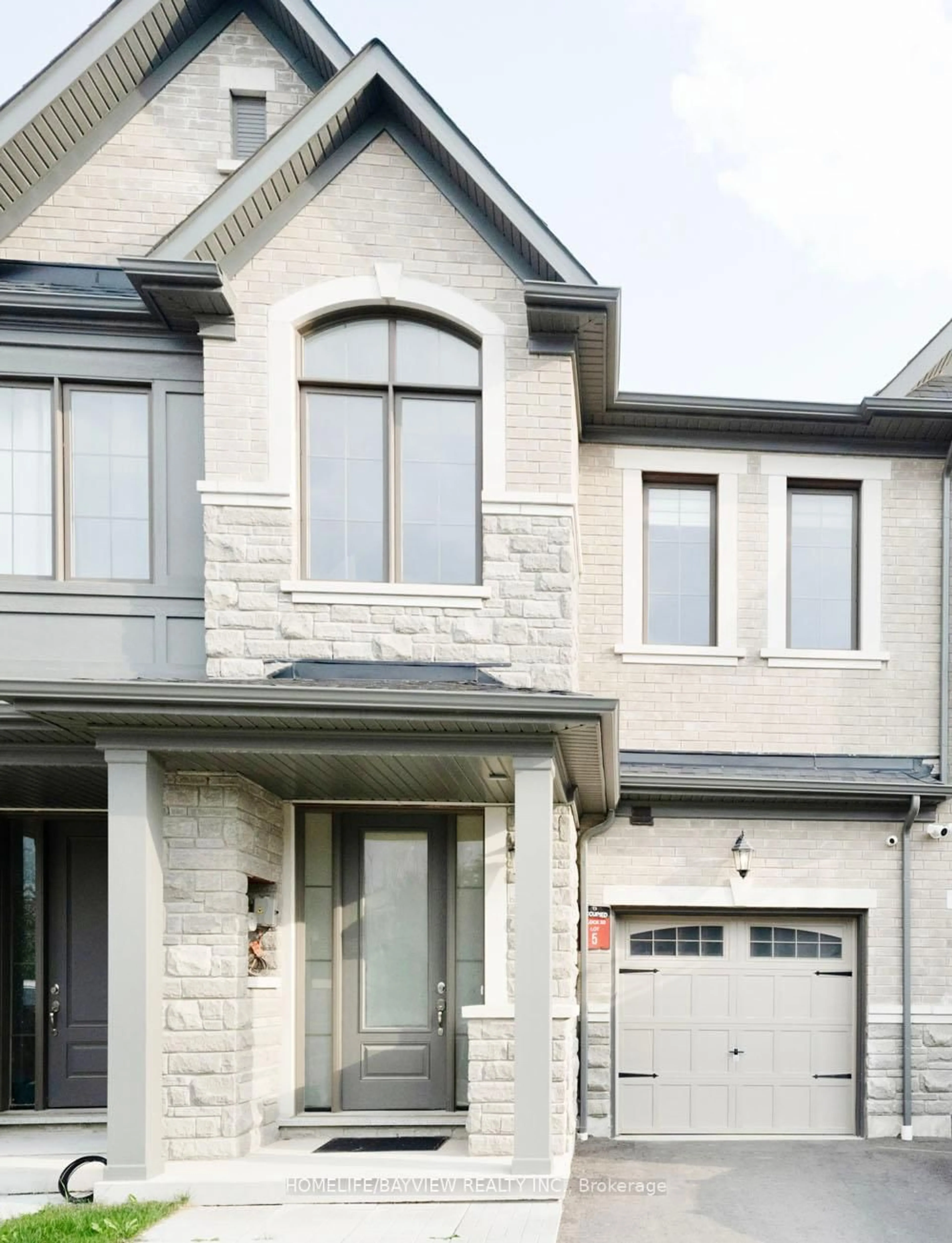 Home with brick exterior material, street for 101 Mccague Ave, Richmond Hill Ontario L4S 0M2