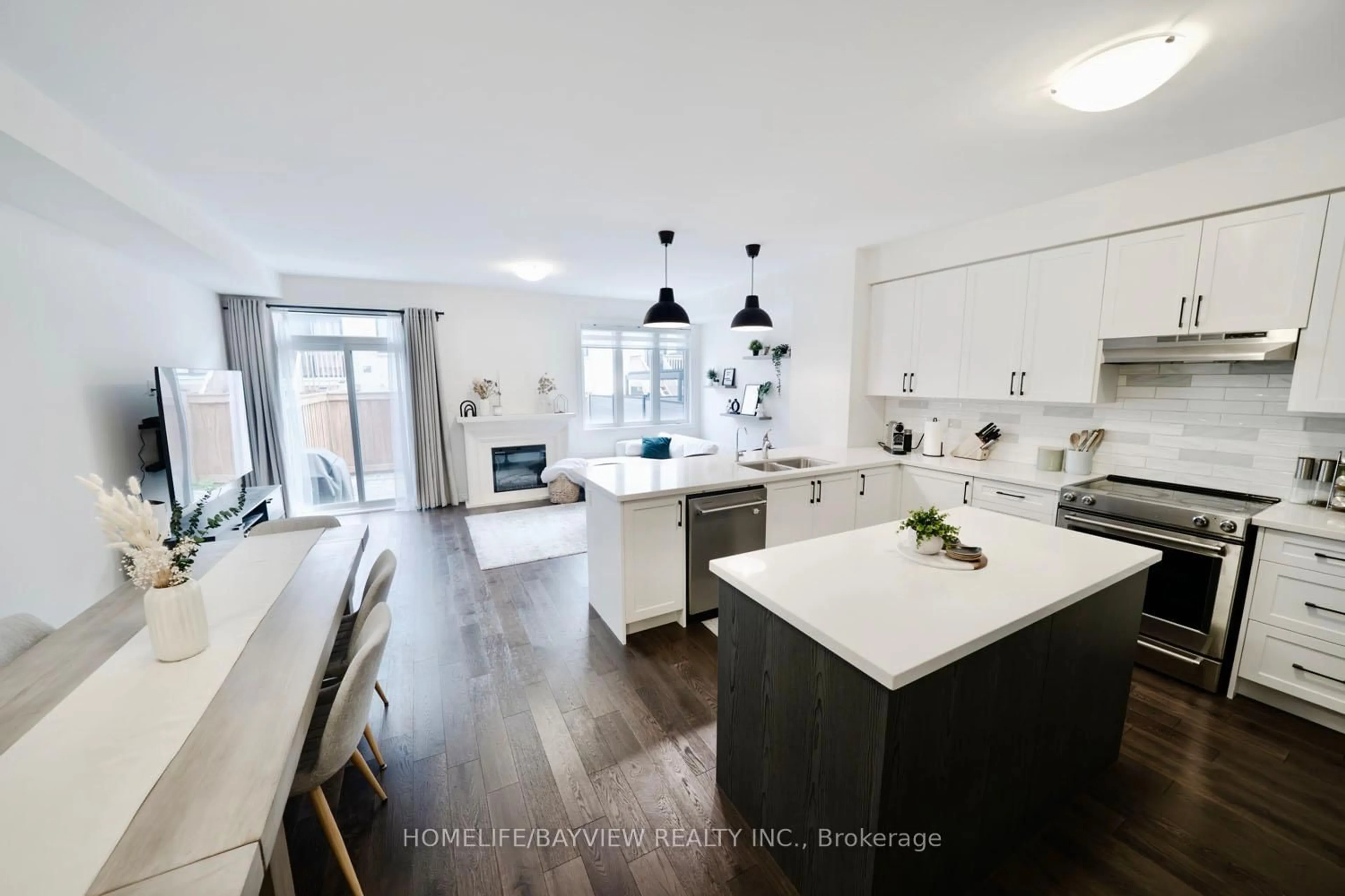 Open concept kitchen, unknown for 101 Mccague Ave, Richmond Hill Ontario L4S 0M2