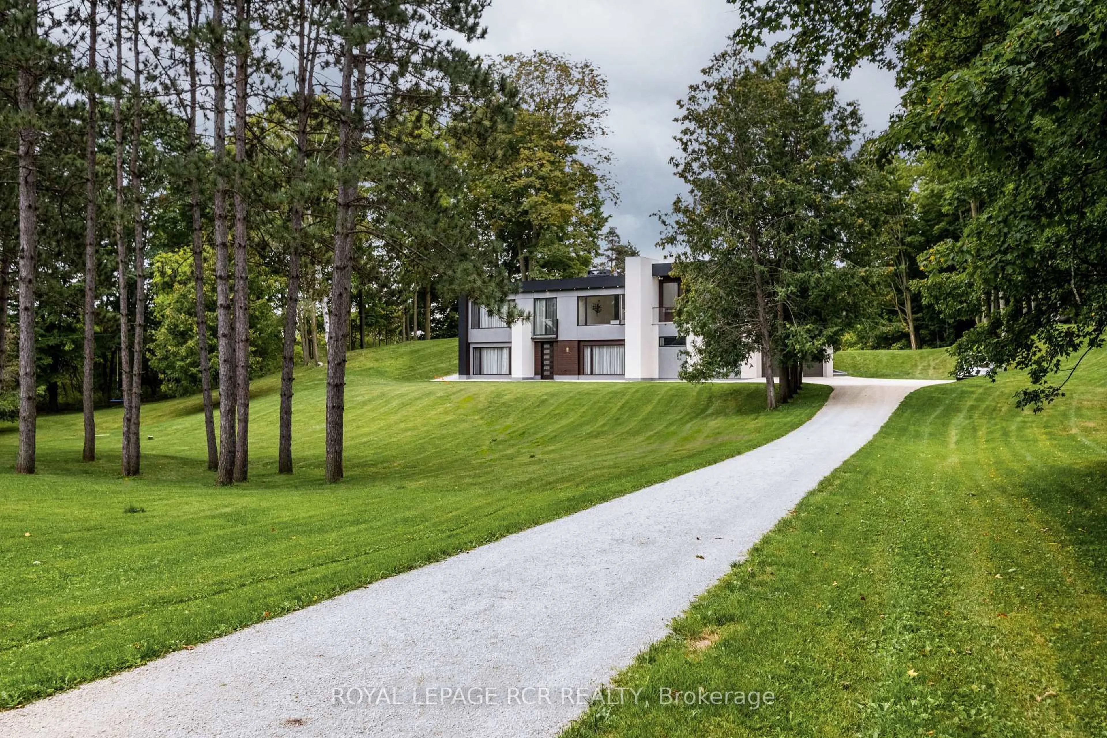A pic from outside/outdoor area/front of a property/back of a property/a pic from drone, street for 7483 Adjala 5th Sdrd, New Tecumseth Ontario L0G 1W0