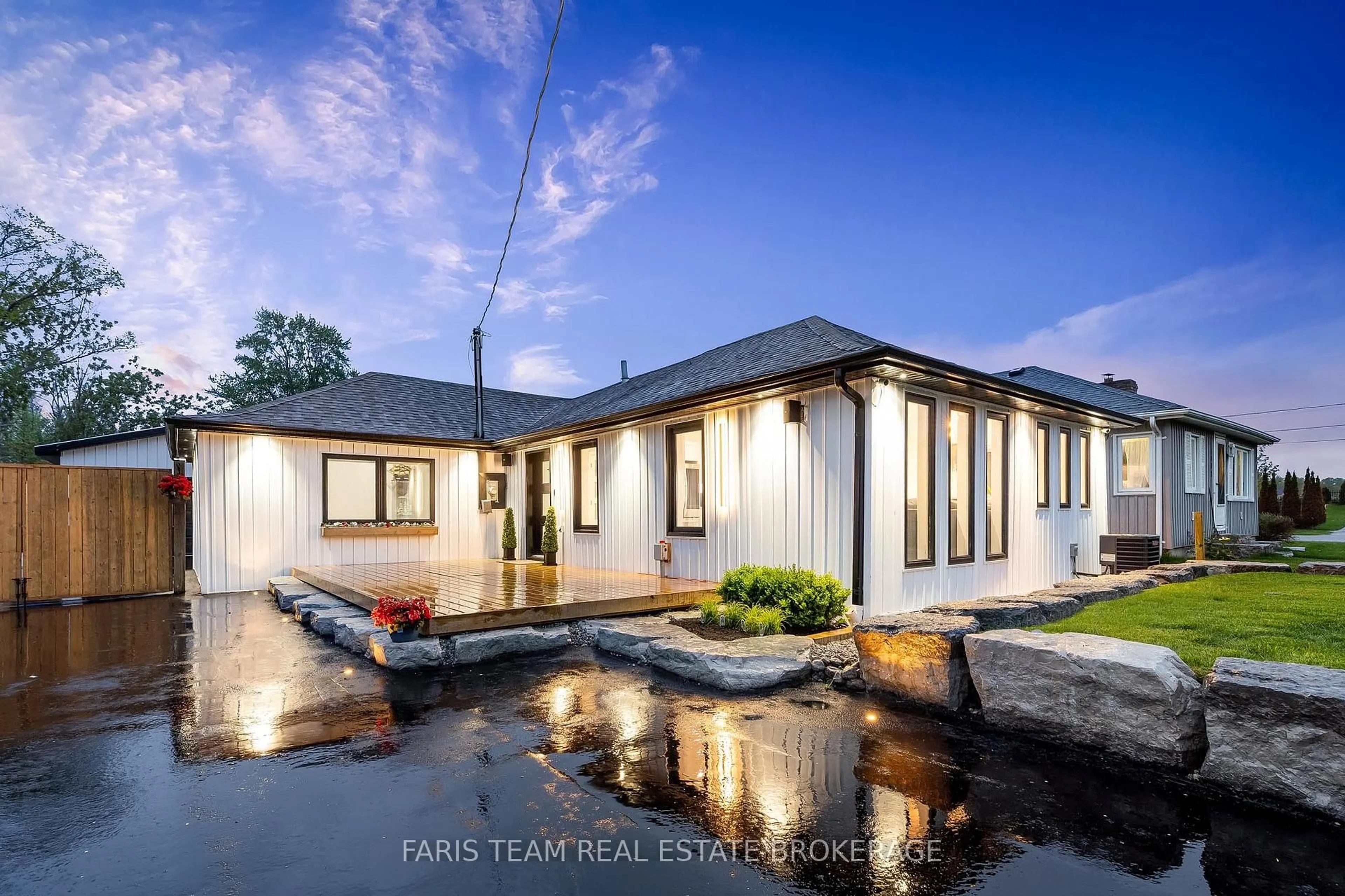 Unknown for 1135 Poplar Dr, Innisfil Ontario L0L 1R0