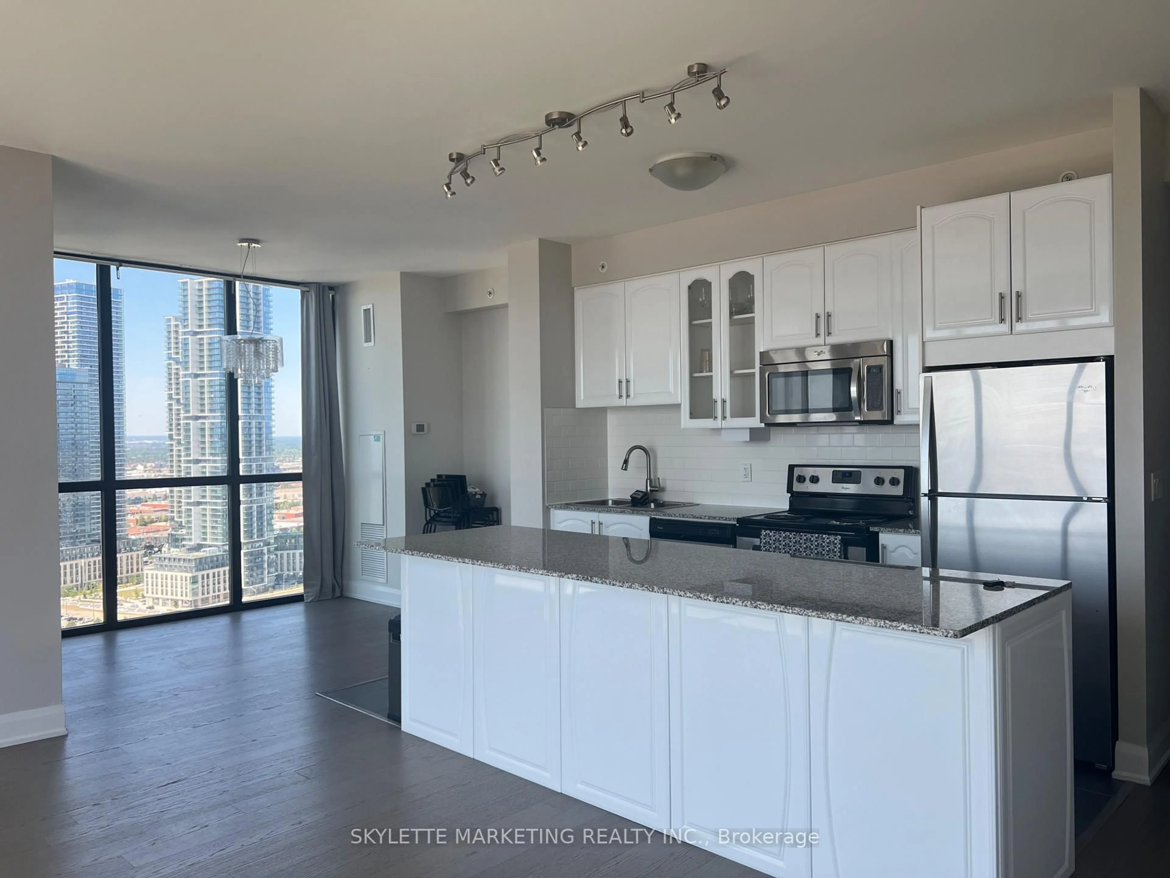 Standard kitchen, unknown for 2900 Highway 7 Rd #2603, Vaughan Ontario L4K 0G3