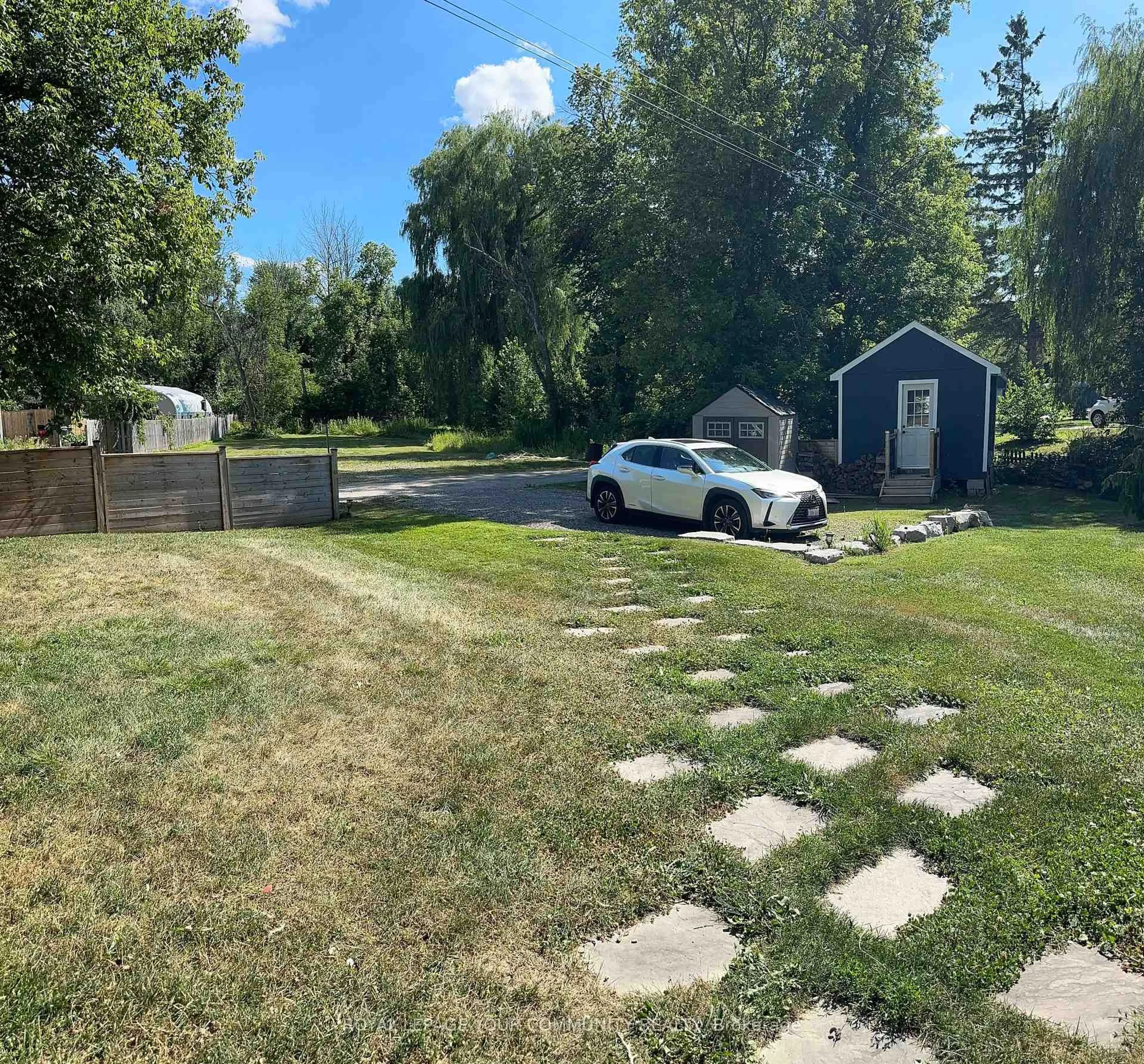A pic from outside/outdoor area/front of a property/back of a property/a pic from drone, street for 8490 Nottawasaga River Rd, Adjala-Tosorontio Ontario L0G 1L0
