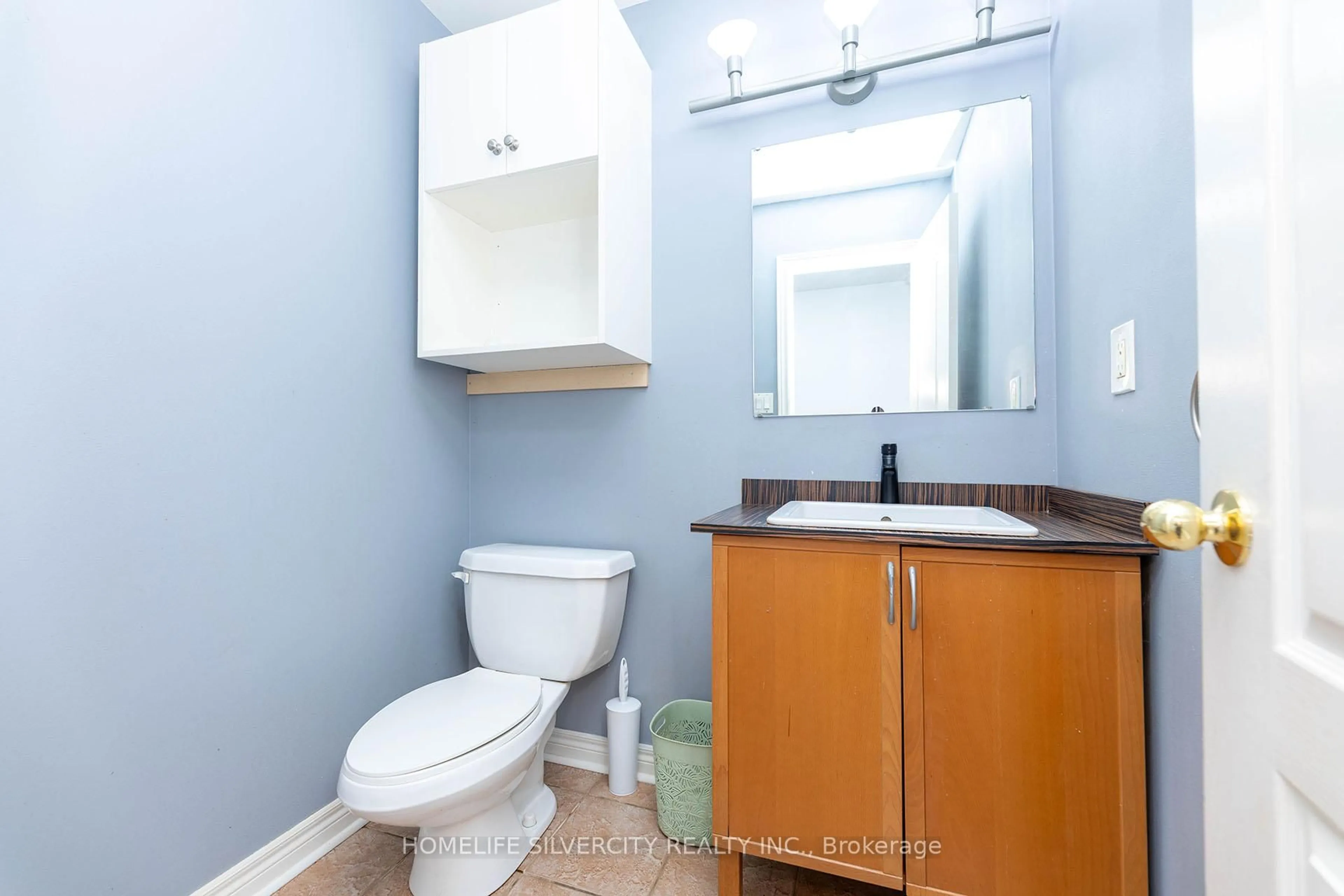 Standard bathroom, unknown for 182 Tierra Ave, Vaughan Ontario L6A 3H7