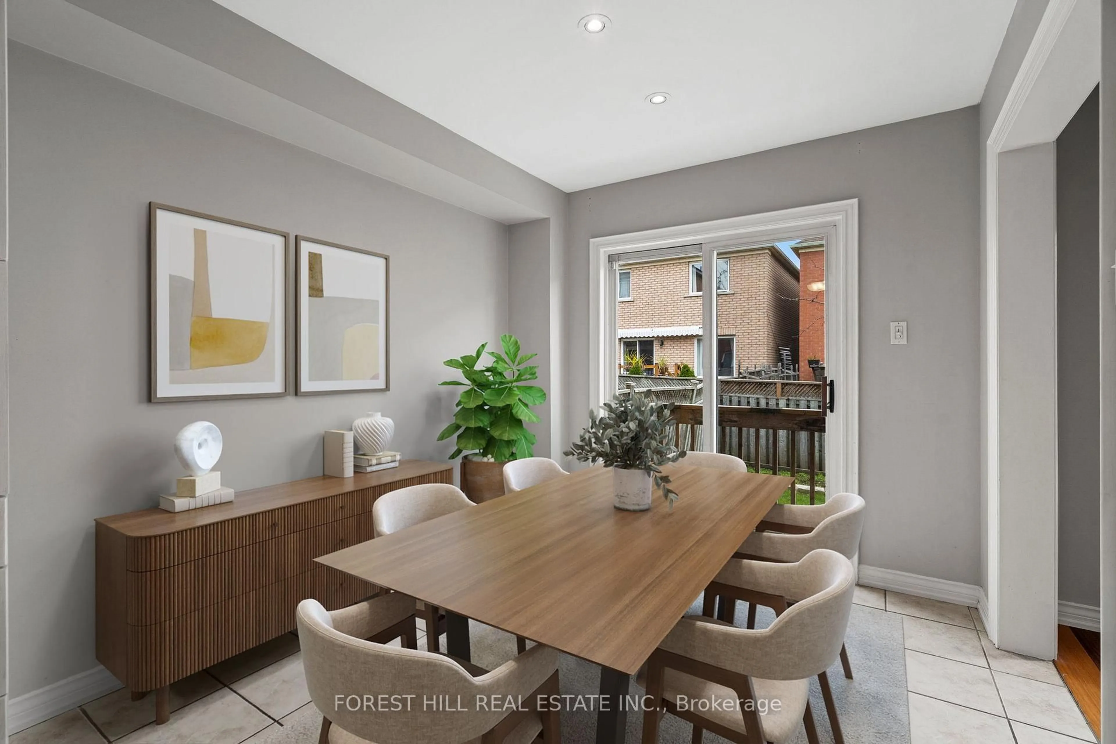 Dining room, unknown for 35 Timberview Dr, Vaughan Ontario L4J 8M2